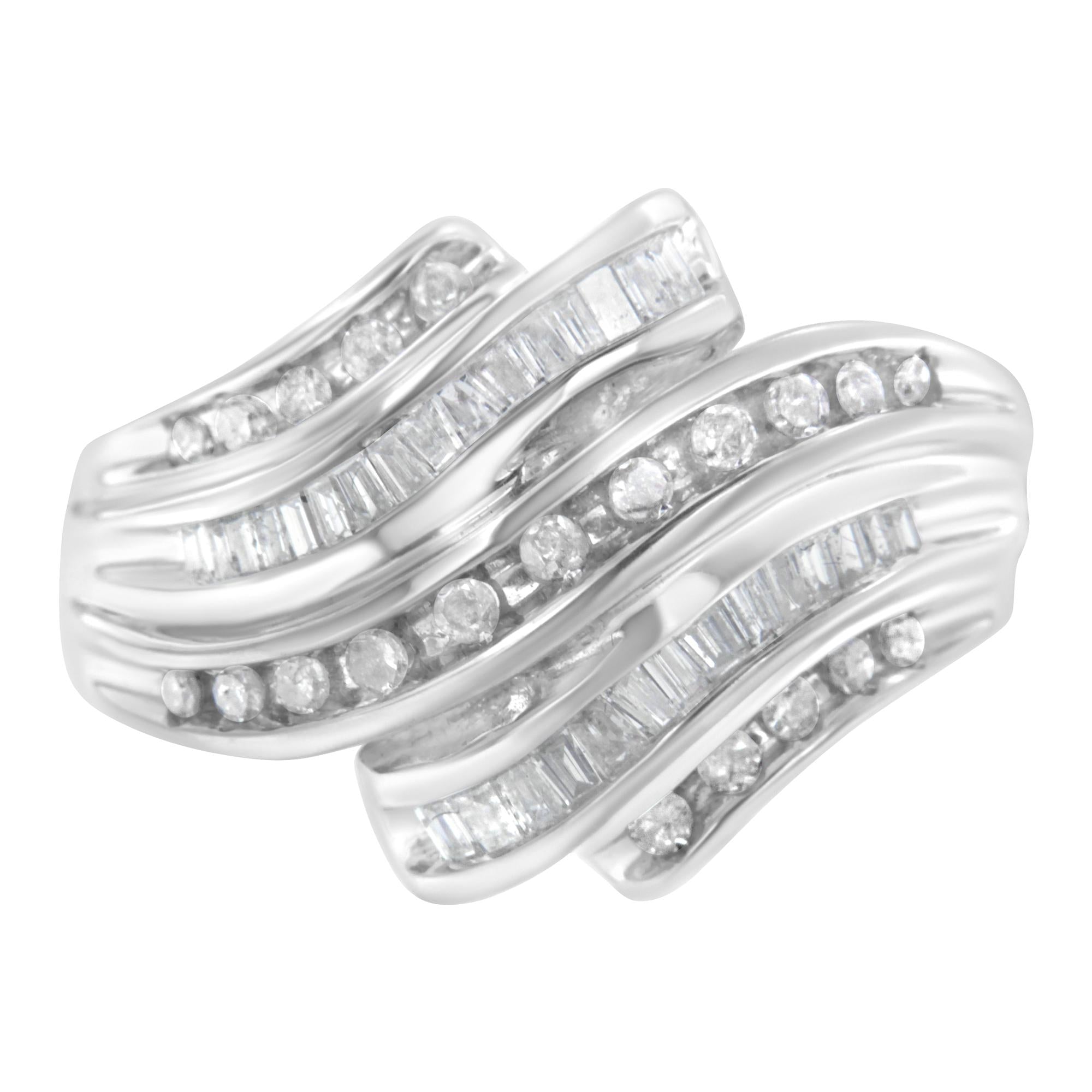 Anello in oro bianco 10 carati con diamanti taglio baguette e taglio rotondo (3/4 carati, colore HI, purezza SI2-I1) - Friggin Jewelry