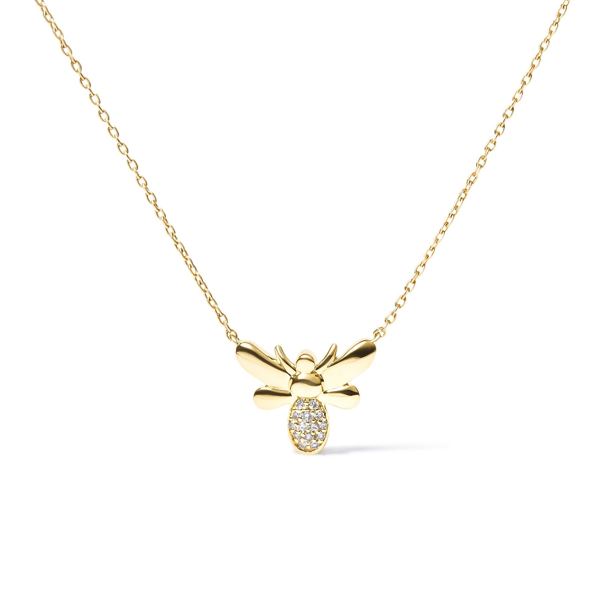 Collana con ciondolo a forma di ape con diamanti in oro giallo 10 carati, lunghezza 18 pollici (colore HI, purezza I1-I2) - Friggin Jewelry