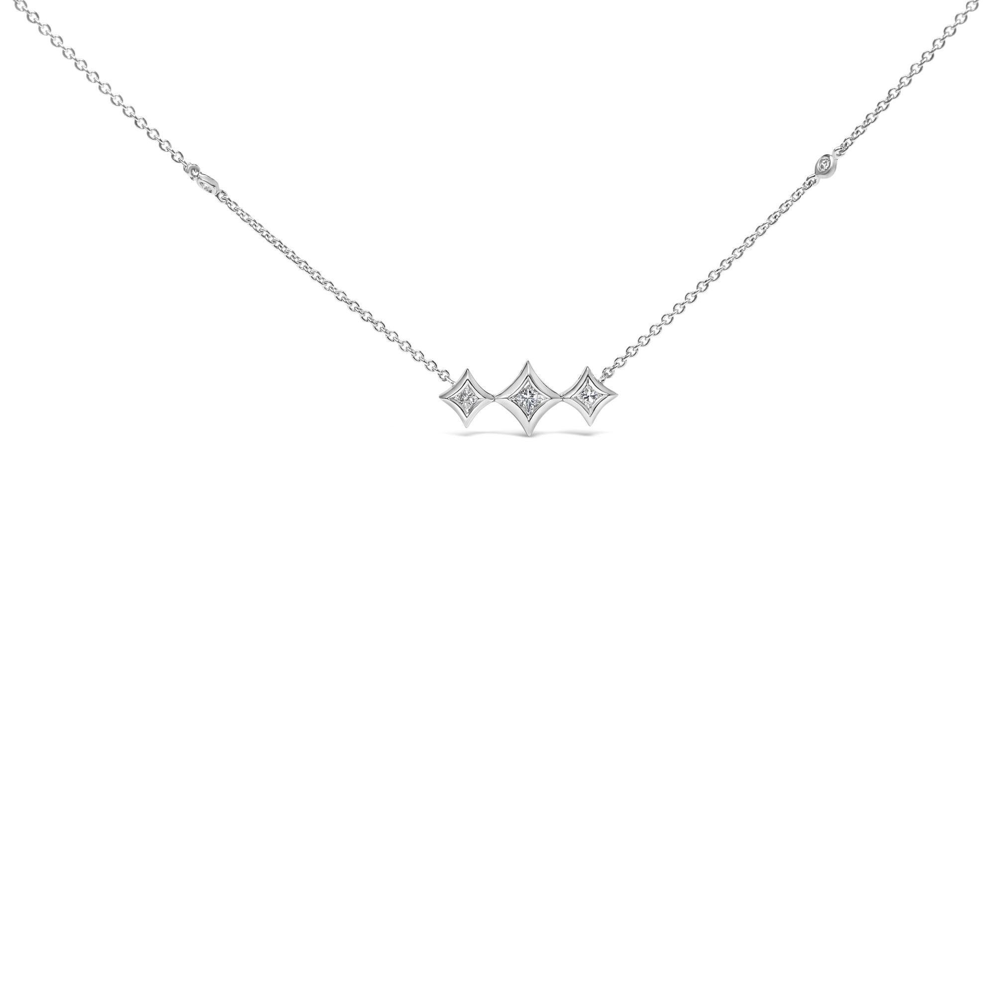 Collar de oro blanco de 10 quilates con diamantes princesa engastados en bisel, forma de cometa y estación (color HI, claridad SI2-I1) - 45,7 cm - Friggin Jewelry