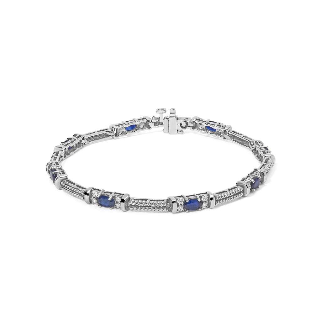 Bracciale intrecciato in oro bianco 14 carati con diamanti da 1/2 carati e zaffiri blu ovali (colore GH, purezza VS1-VS2) - 7 pollici - Friggin Jewelry