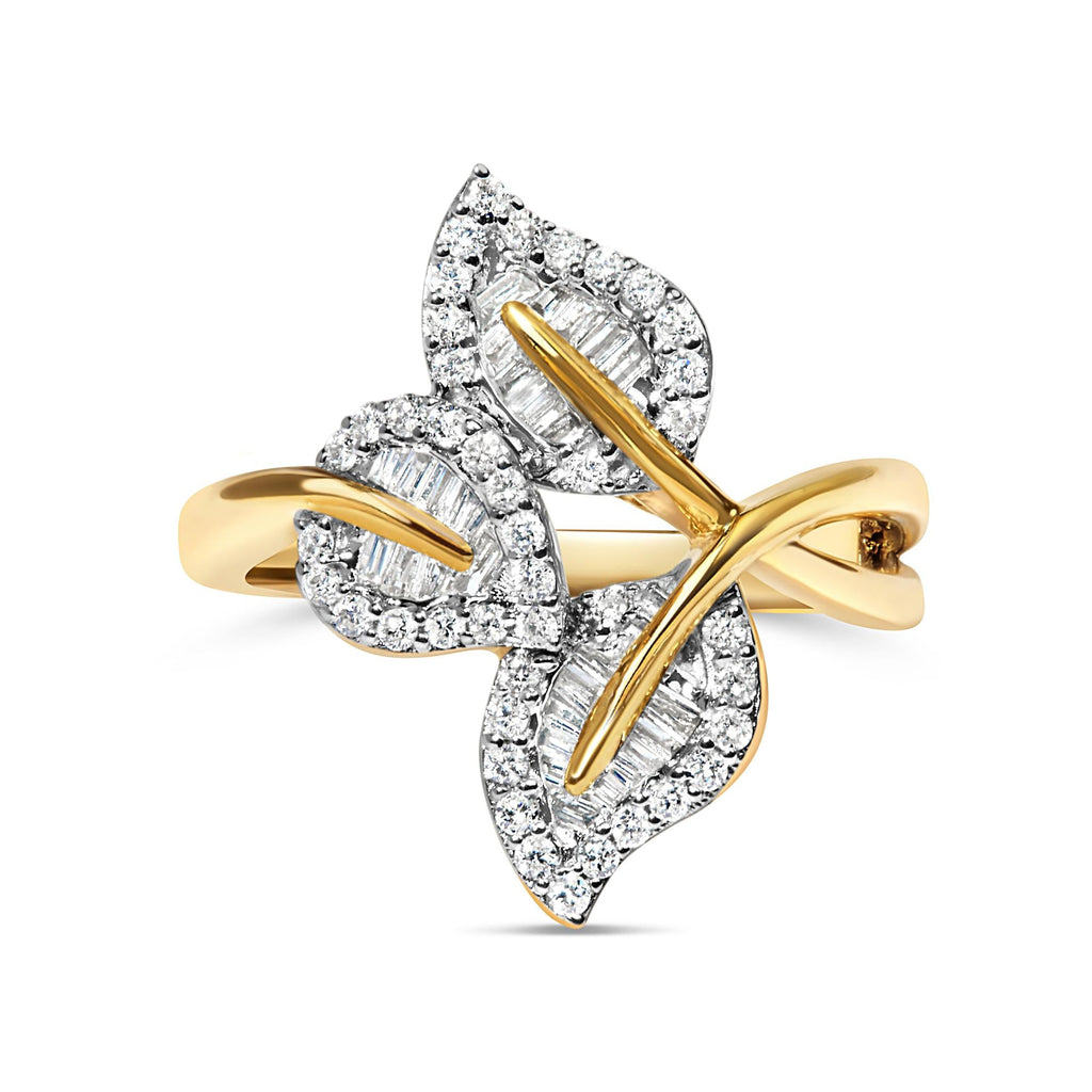 Anello a tripla foglia con taglio baguette e diamanti rotondi da 1/2 carati placcato oro giallo 18 carati in argento sterling 925 (colore IJ, purezza I1-I2) - Friggin Jewelry