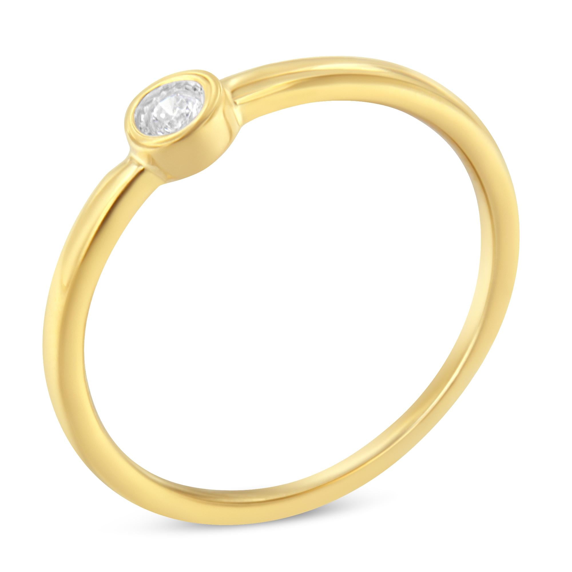 Anello in argento sterling 925 placcato oro giallo 14 carati con diamanti incastonati (1/20 ct, colore JK, purezza I1-I2) - Friggin Jewelry