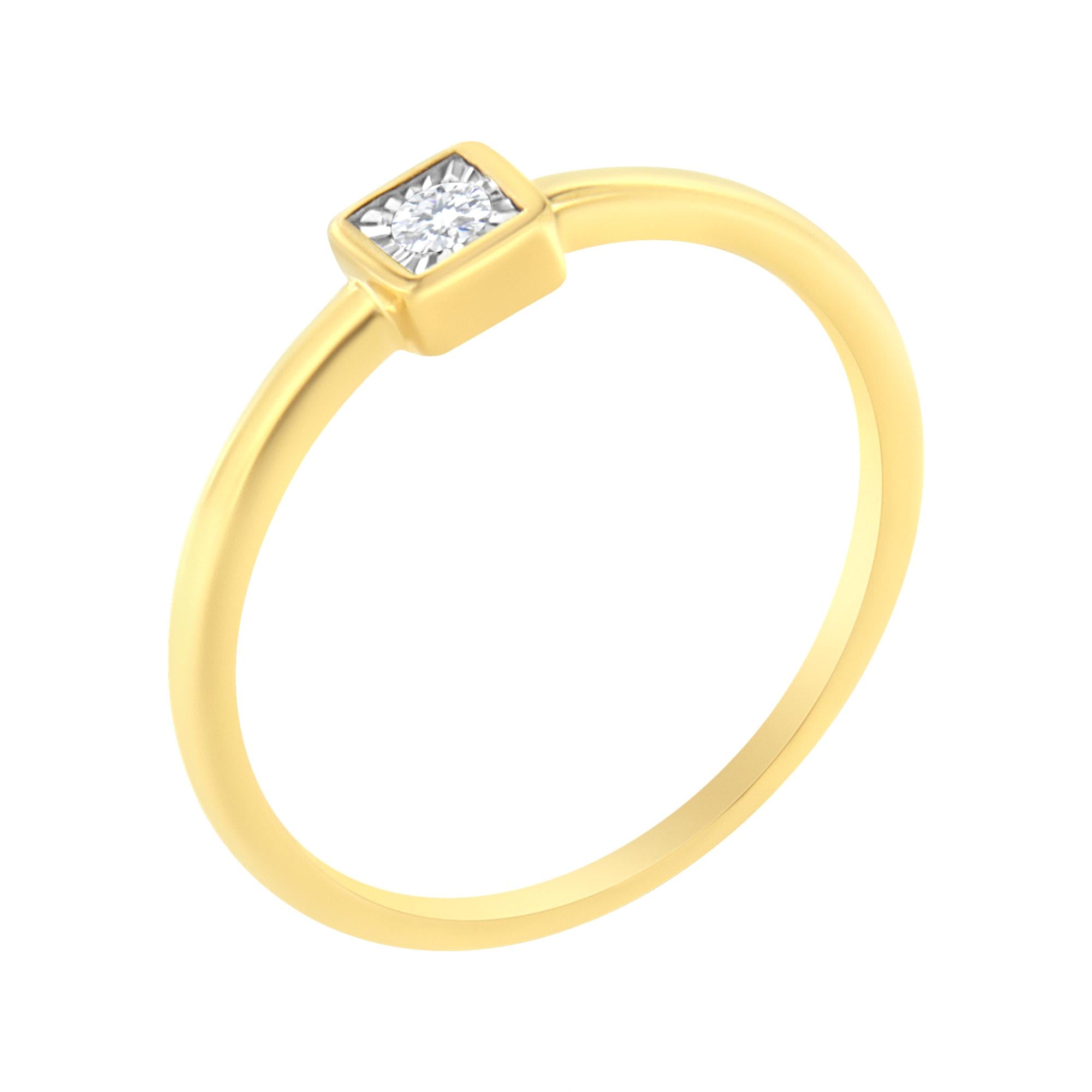 Anello con promessa di diamanti incastonati Miracle da 1/20 ct in argento sterling 925 placcato oro giallo 14K (colore JK, purezza I1-I2) - Friggin Jewelry