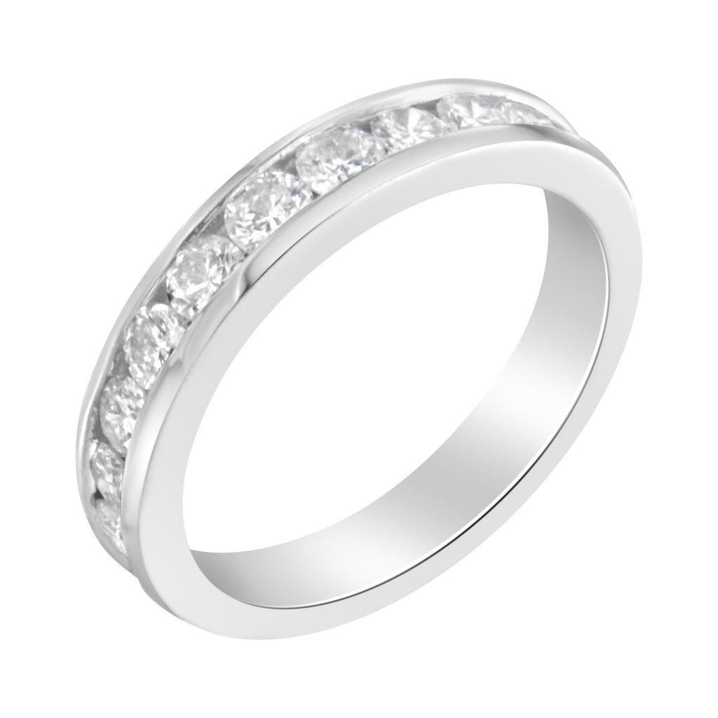 Fede nuziale a mezza eternità in oro bianco 18 carati con diamanti da 1,0 ct, certificata IGI (colore EF, purezza I1-I2) - Friggin Jewelry