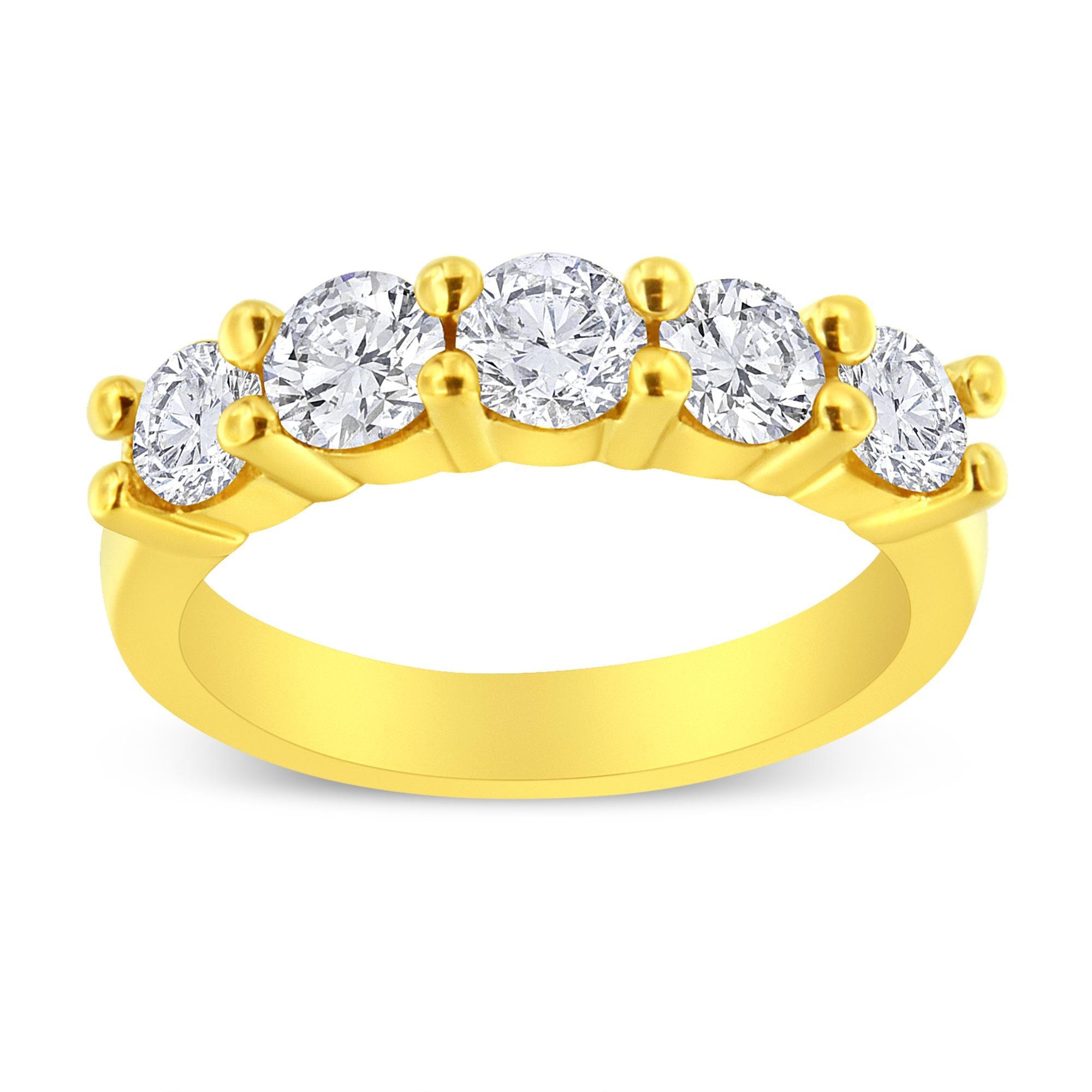 Anillo de aniversario o boda en plata de ley 925 bañada en oro amarillo de 14 quilates con diamantes de talla redonda brillante de 1 1/2 quilates engastados en garras compartidas (color KL, claridad SI2-I1) - Friggin Jewelry