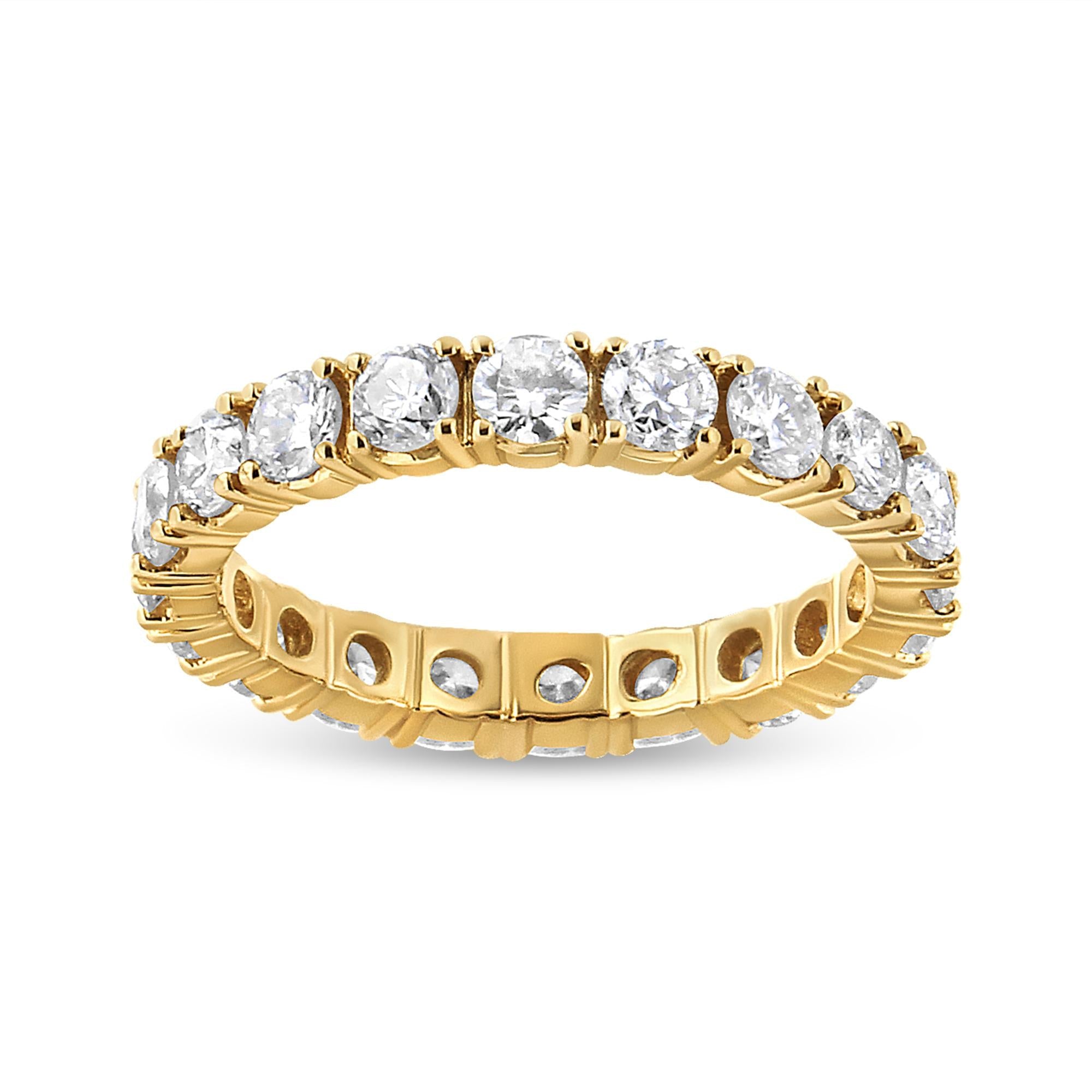 14K Yellow Gold 2.00 Cttw Shared Prong Set Round Cut Diamond Eternity Band (J-K Color, VS1-VS2 Clarity) - Friggin Jewelry