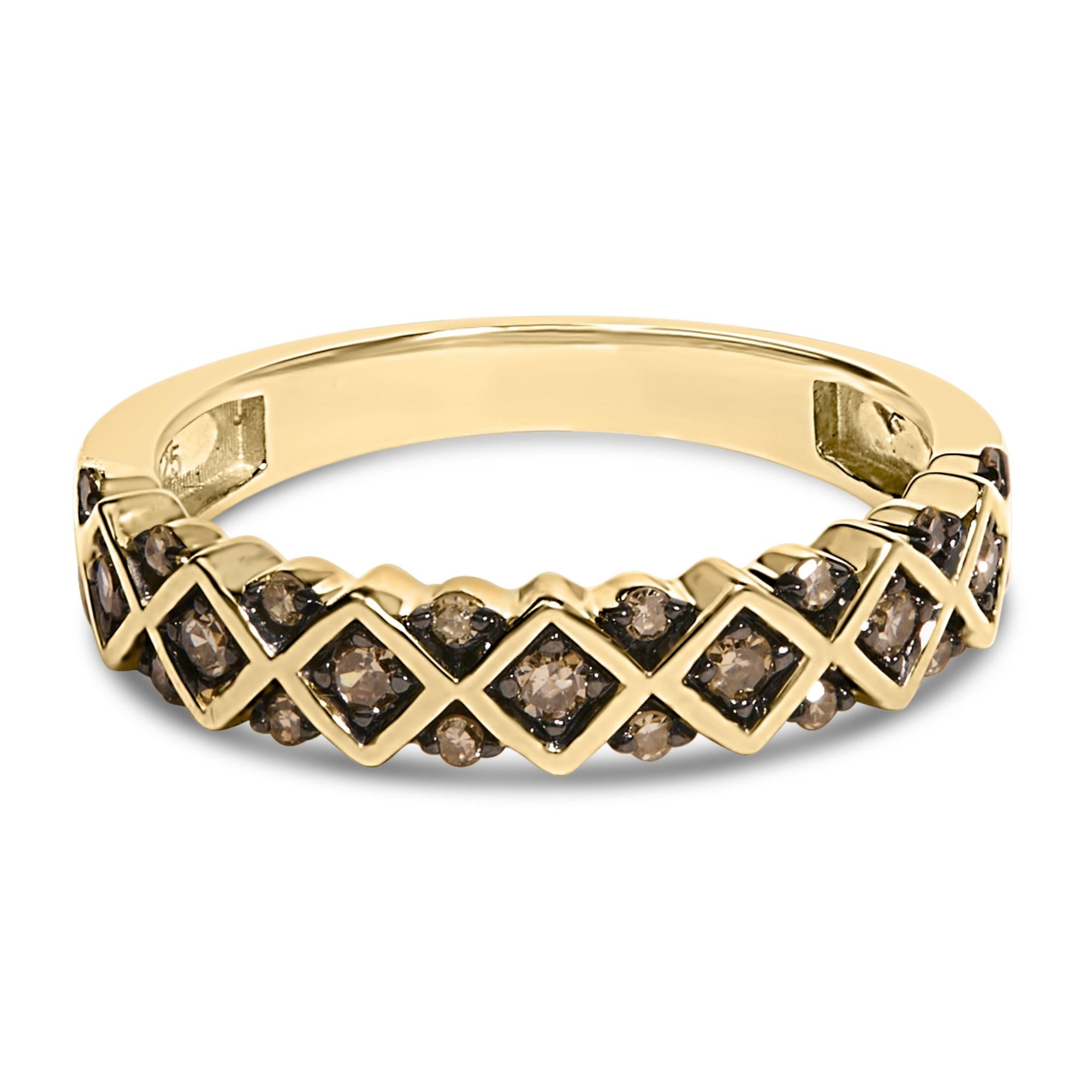 Anello geometrico in argento sterling 925 placcato oro giallo 10K con diamanti champagne da 1/4 carati - Friggin Jewelry