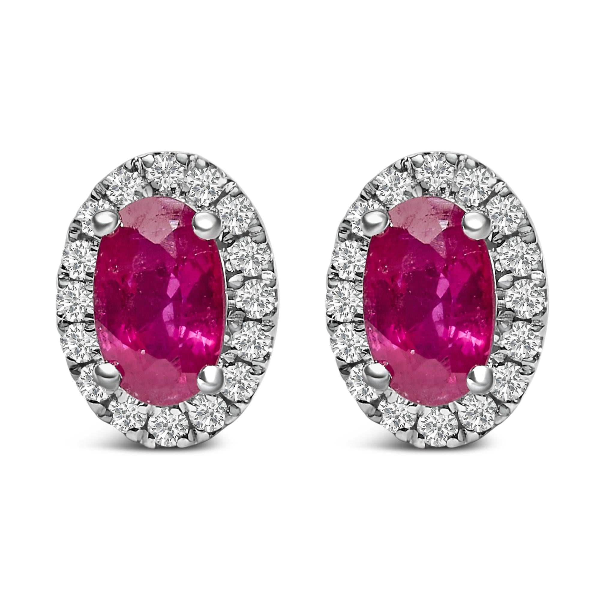 Orecchini a bottone con alone di diamanti e pietra portafortuna taglio ovale da 5x3 mm in oro bianco 10 carati (colore IJ, purezza I1-I2) - Friggin Jewelry
