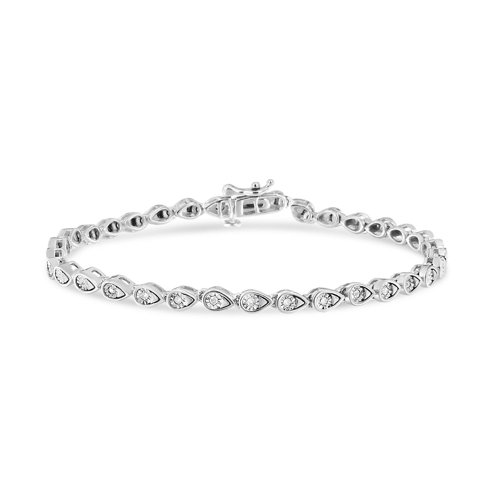 Bracciale in argento sterling 925 con maglie a pera e diamanti taglio rotondo da 1/10 ct, 7,25 pollici (colore IJ, purezza I2-I3) - Friggin Jewelry