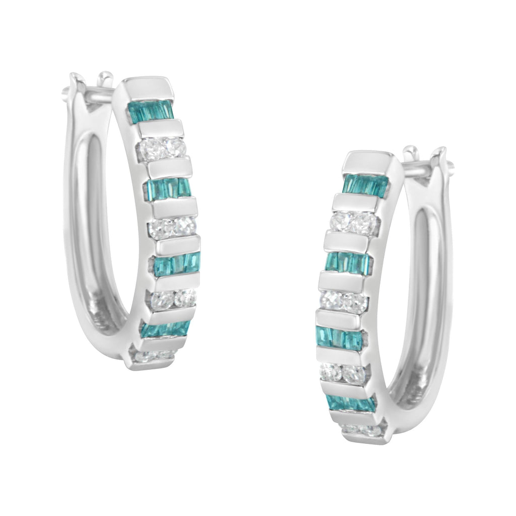 Orecchini a cerchio in oro bianco 10k con diamanti taglio baguette blu e rotondi (0,50 cttw, colore IJ, purezza I2-I3) - Friggin Jewelry