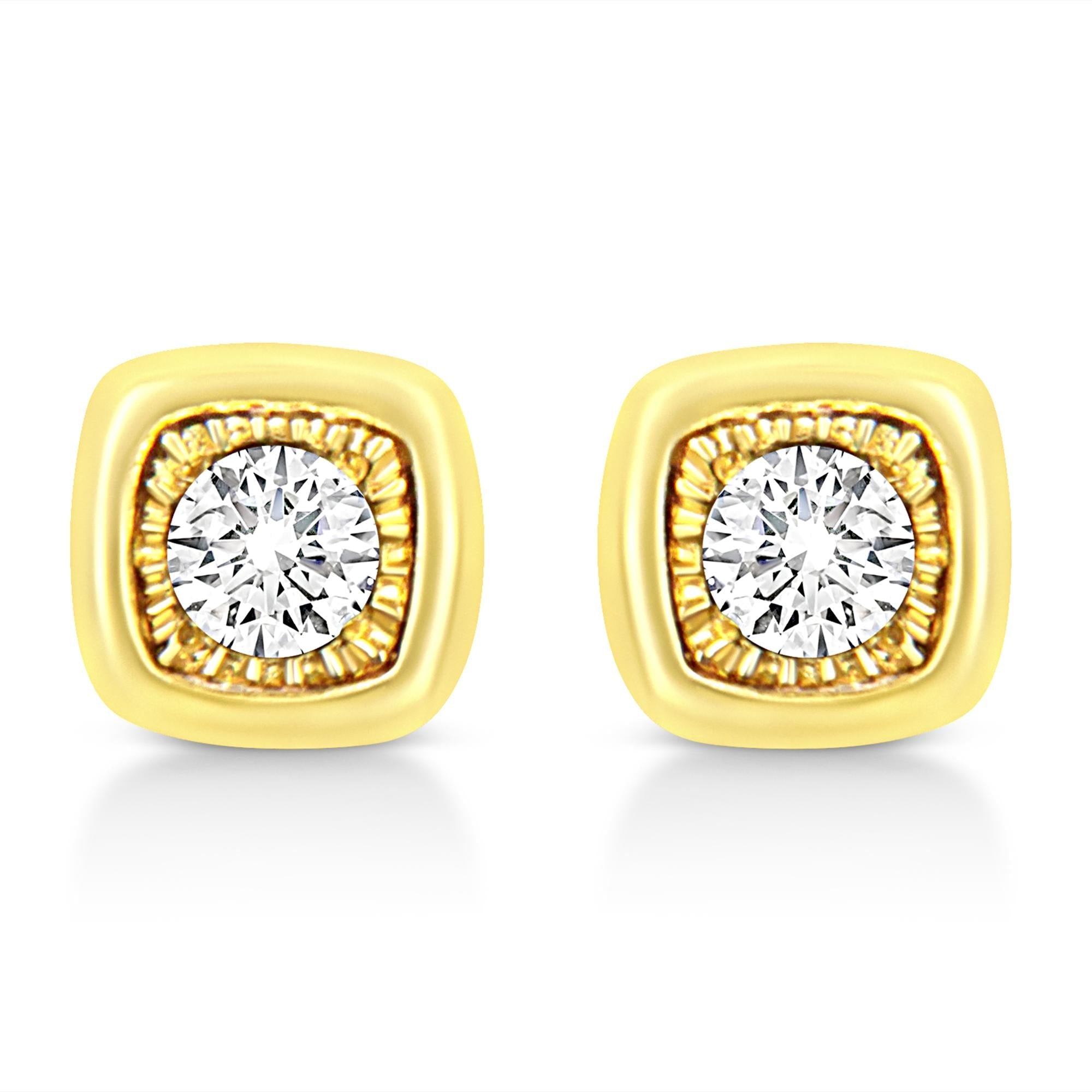Aretes de plata de ley 925 bañados en oro amarillo de 10 quilates con diamantes engastados milagros de 1/10 quilates (formas a elegir) - Friggin Jewelry