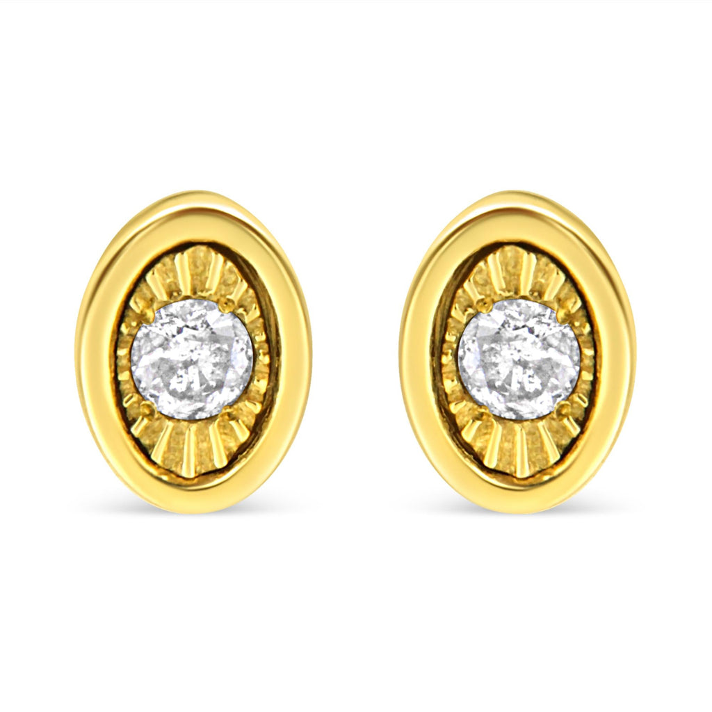 Aretes de plata de ley 925 bañados en oro amarillo de 10 quilates con diamantes engastados milagros de 1/10 quilates (formas a elegir) - Friggin Jewelry