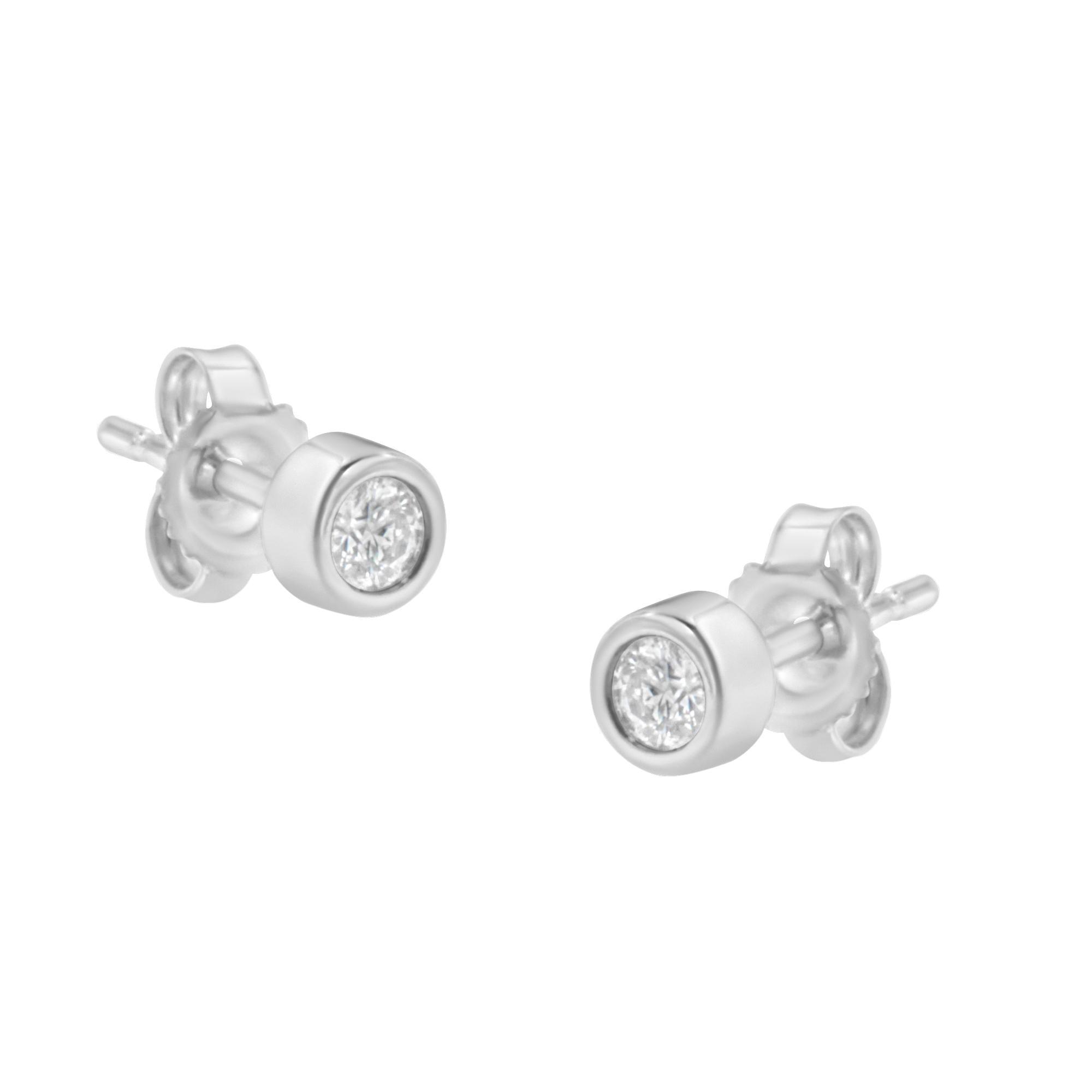 10K Gold 0.15 Cttw Round Brilliant-Cut Near Colorless Diamond Bezel-Set Stud Earrings (H-I Color, I1-I2 Clarity) - Friggin Jewelry