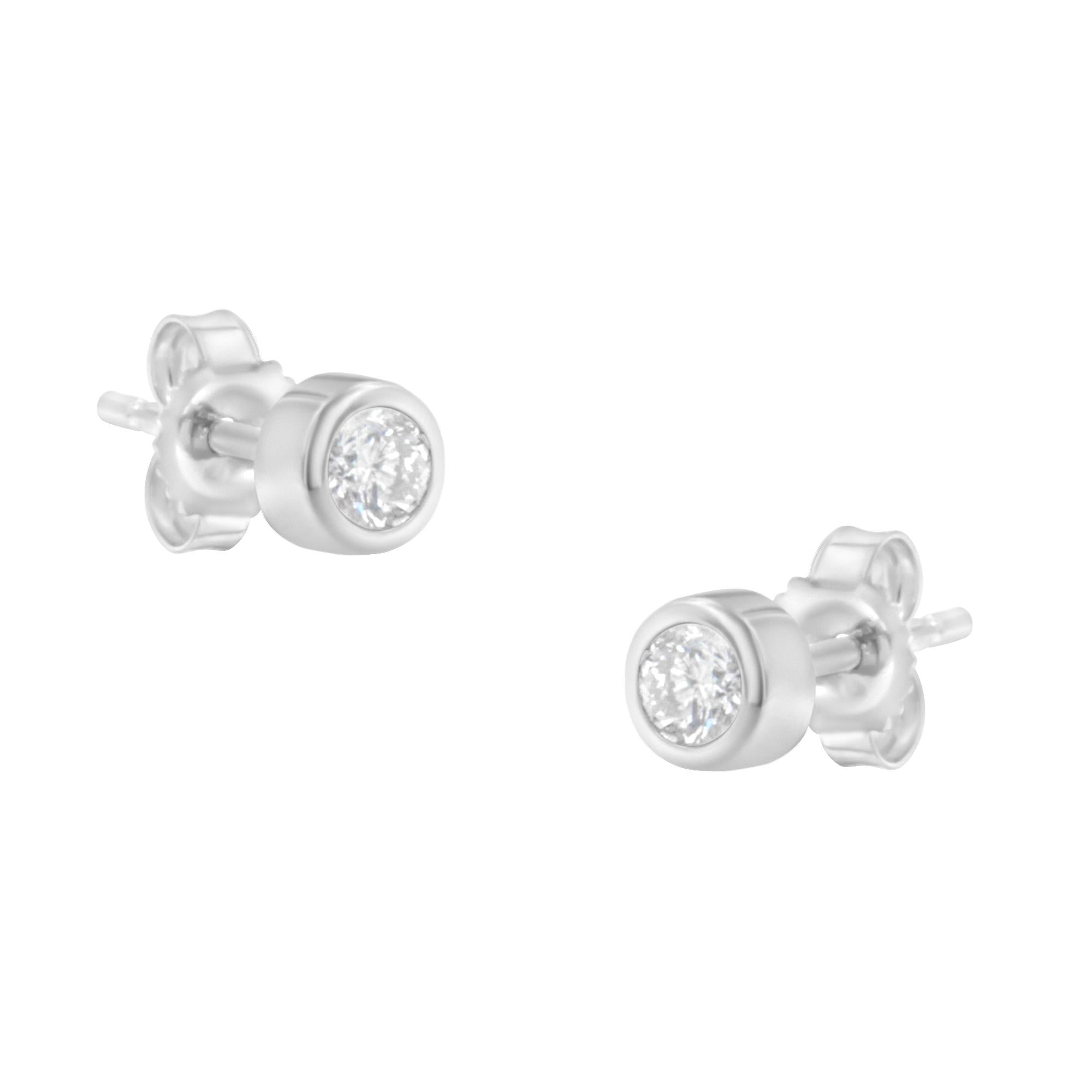 10K Gold 1/5 Cttw Round Brilliant-Cut Near Colorless Diamond Bezel-Set Stud Earrings (H-I Color, I1-I2 Clarity) - Friggin Jewelry