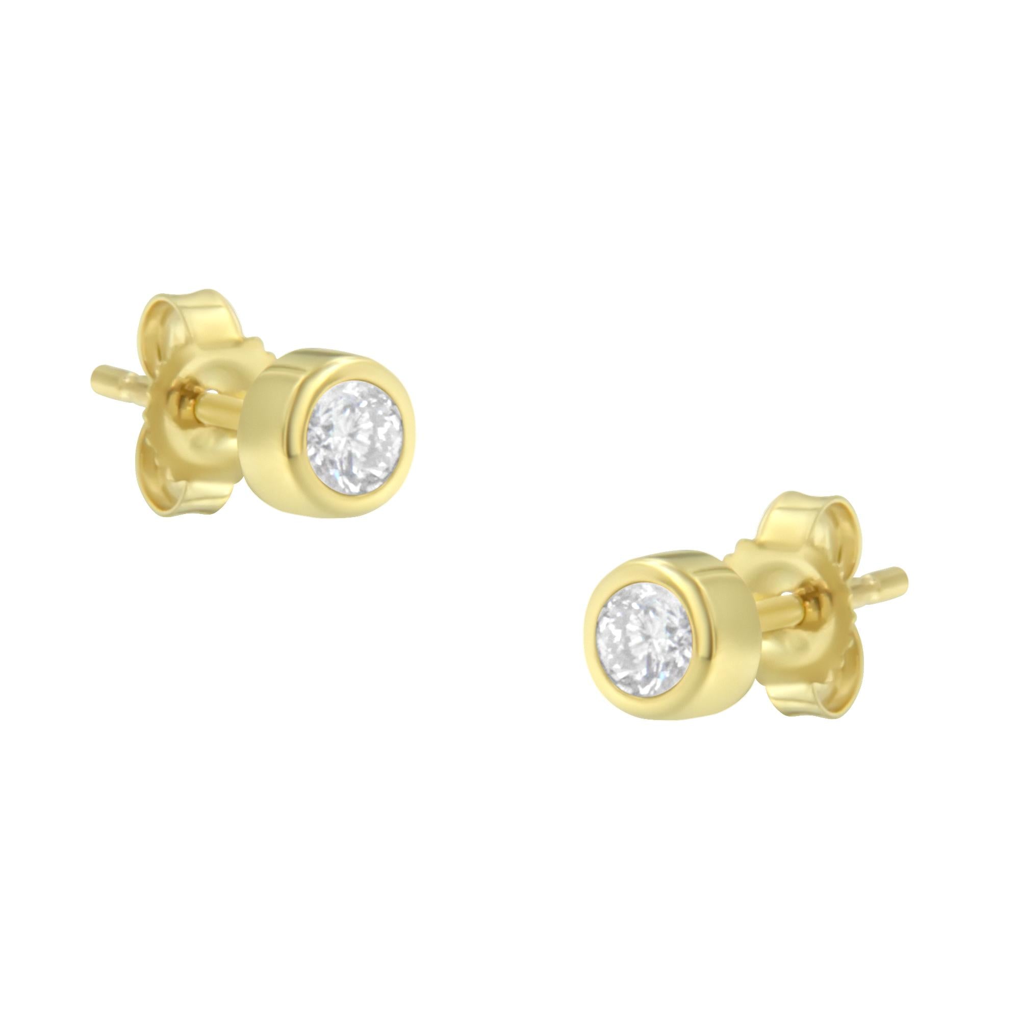 10K Gold 1/5 Cttw Round Brilliant-Cut Near Colorless Diamond Bezel-Set Stud Earrings (H-I Color, I1-I2 Clarity) - Friggin Jewelry