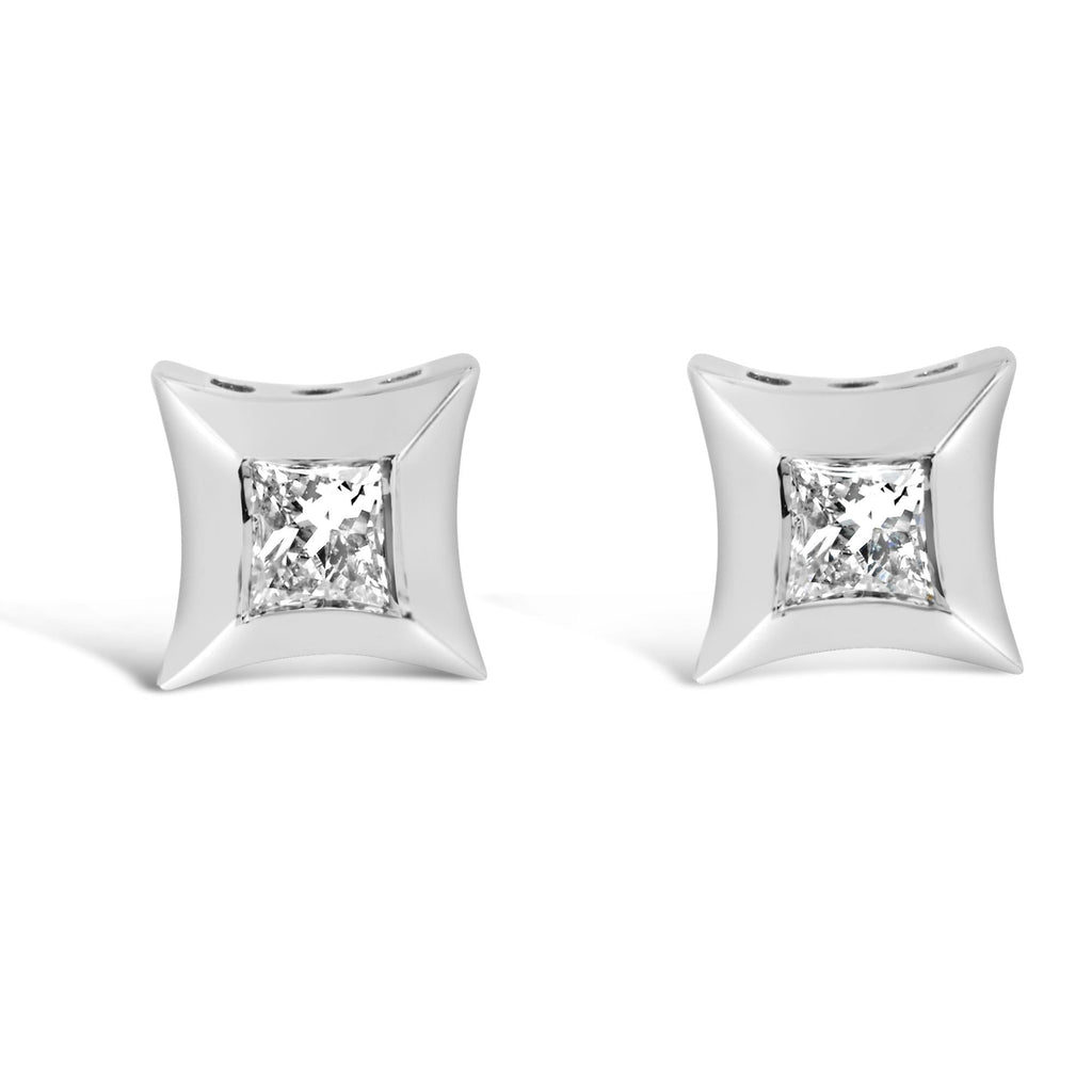 Orecchini a bottone in oro bianco 10 carati con diamanti taglio principessa incastonati in modo invisibile da 1/5 ct (colore HI, purezza SI2-I1) - Friggin Jewelry