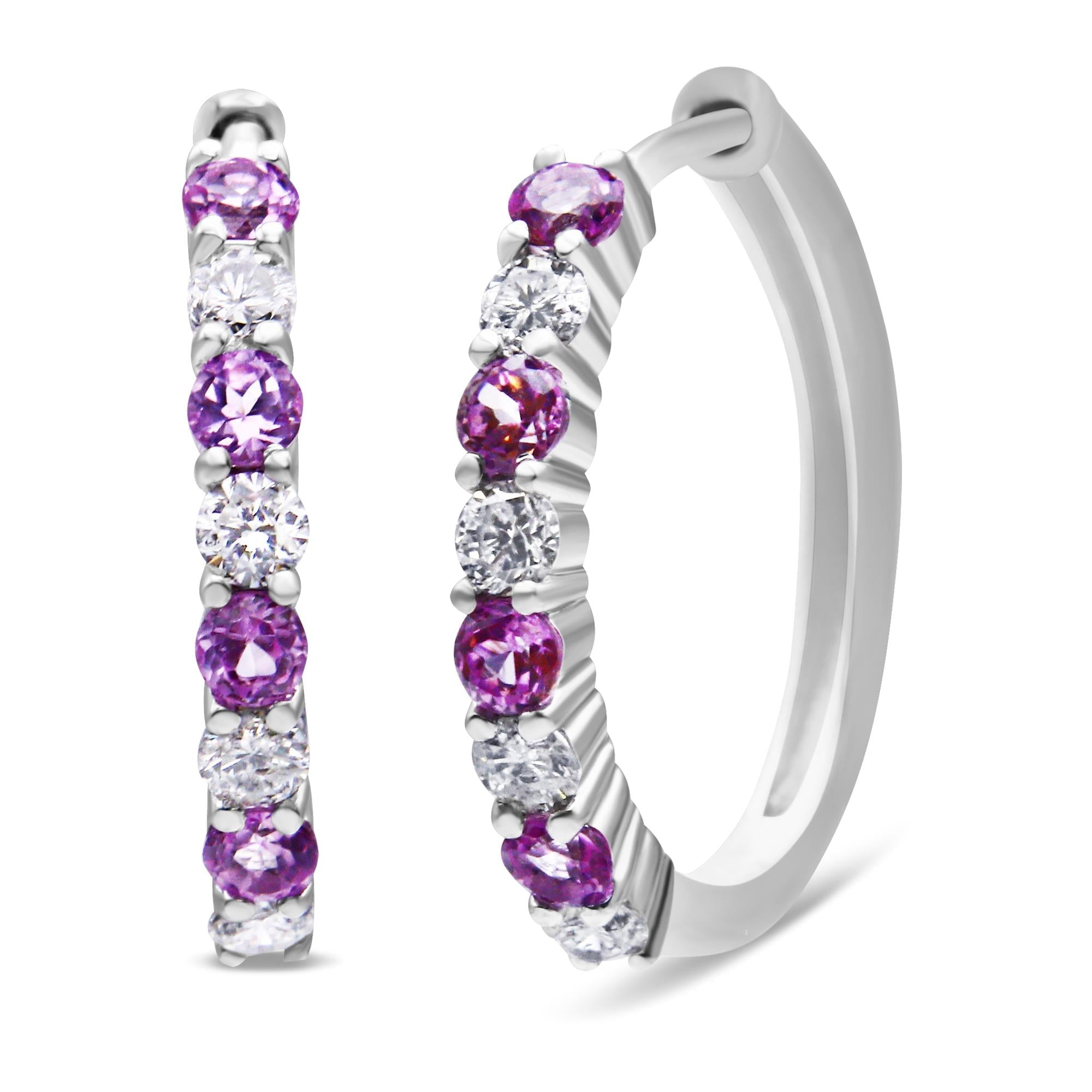 Orecchini a cerchio in oro bianco 10 carati con zaffiro da 2,5 mm e diamanti da 1/2 carati (colore HI, purezza I1-I2) - Friggin Jewelry