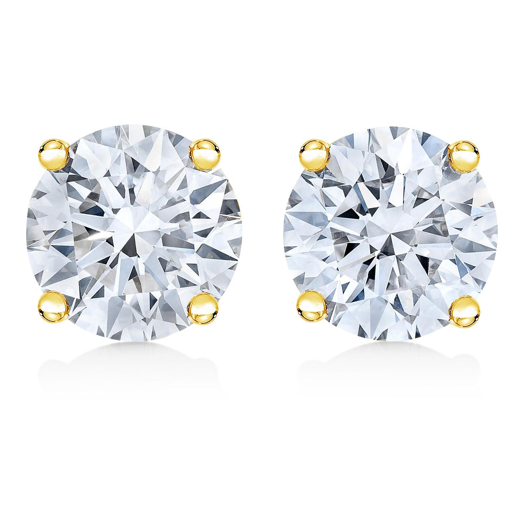 Aretes solitarios clásicos de 4 puntas con diamantes cultivados en laboratorio de talla brillante redonda de 1/2 quilates en oro de 14 quilates - Friggin Jewelry
