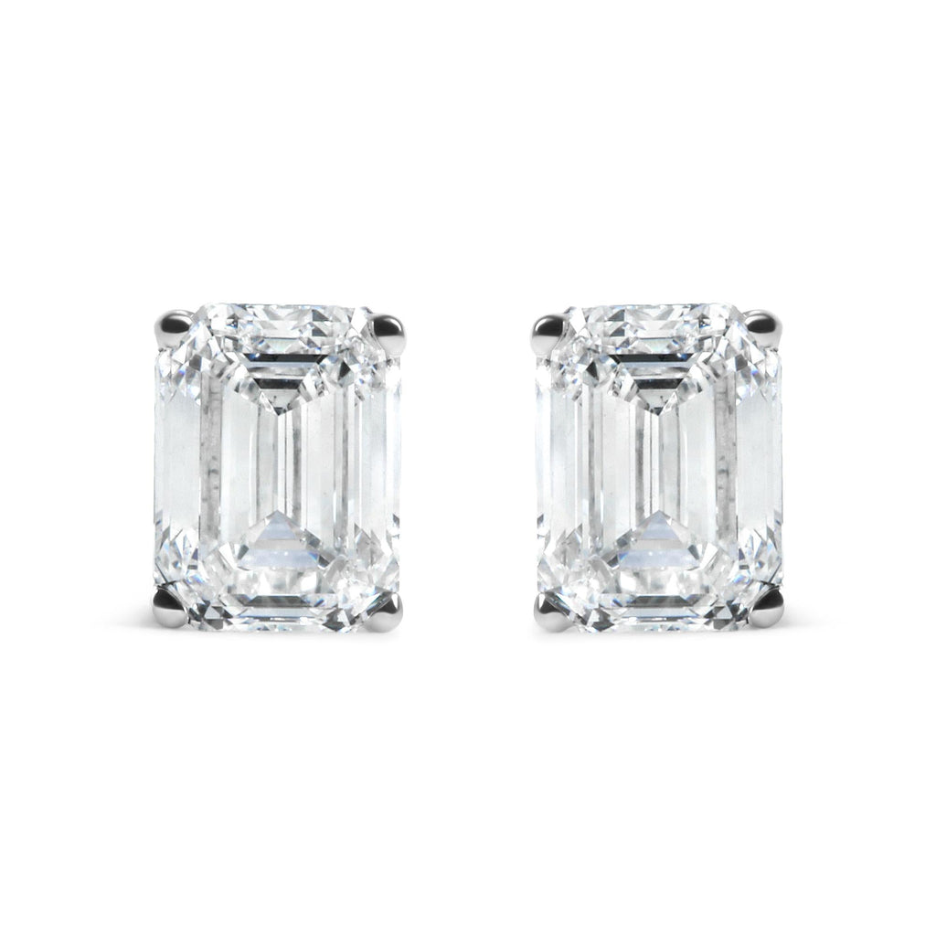 Aretes solitarios de oro blanco de 14 quilates con diamantes cultivados en laboratorio de talla esmeralda de 2,0 quilates (color GH, claridad VS1-VS2) - Friggin Jewelry