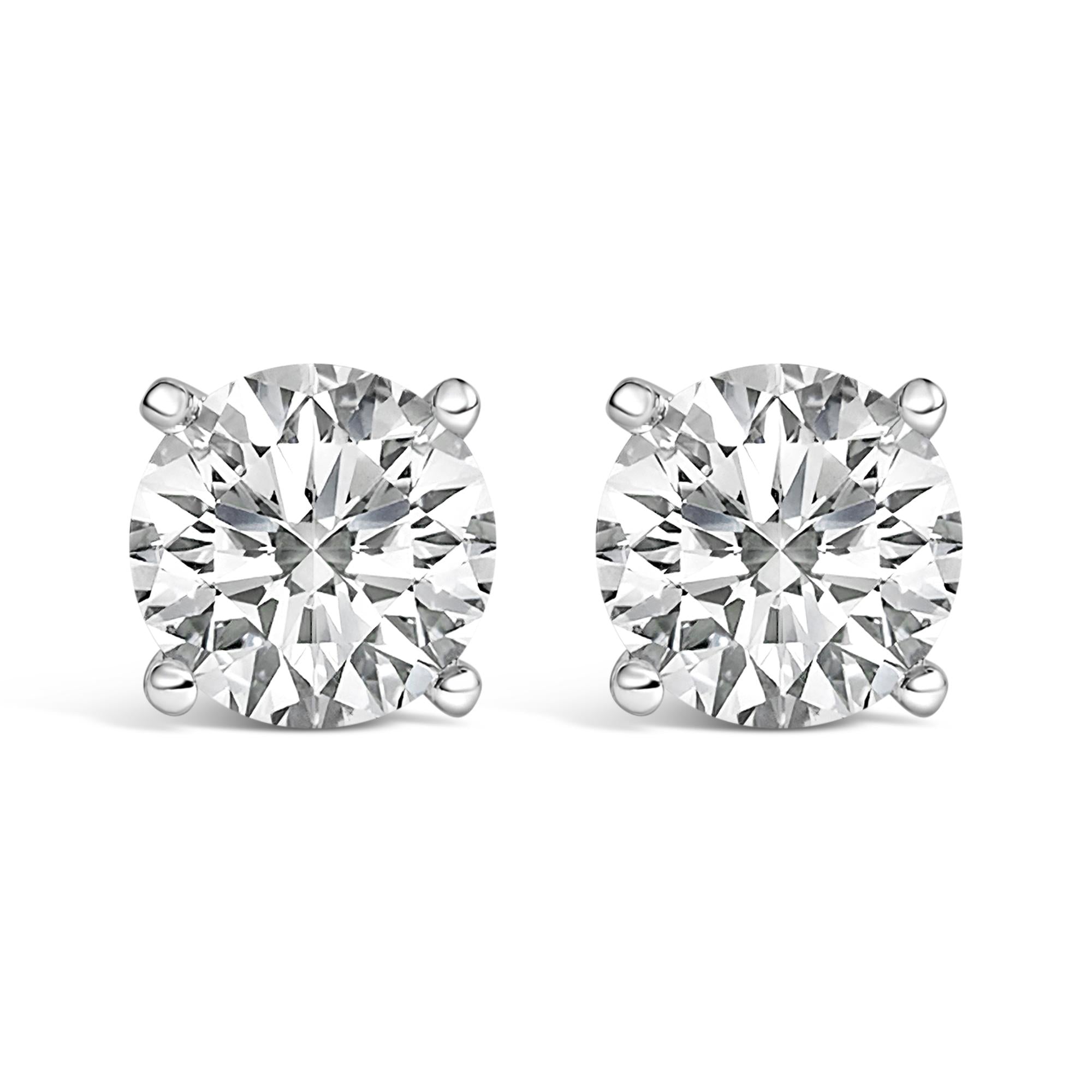 Aretes solitarios de diamantes cultivados en laboratorio de 2 1/2 quilates en oro blanco de 14 quilates - Friggin Jewelry