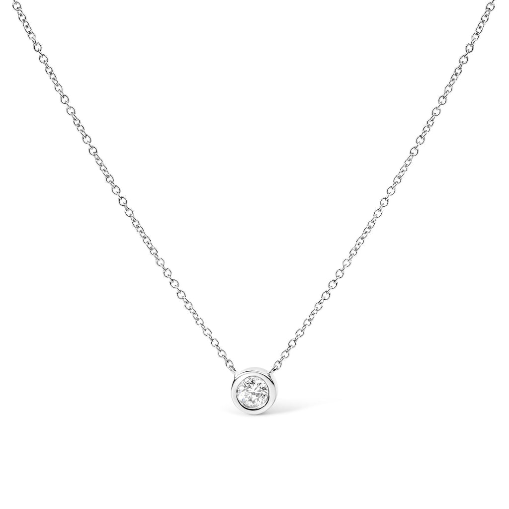 Collar con colgante solitario de oro de 10 quilates con diamantes redondos de talla brillante de 1/10 quilates y engaste moderno de bisel de 40 a 45 cm - Friggin Jewelry