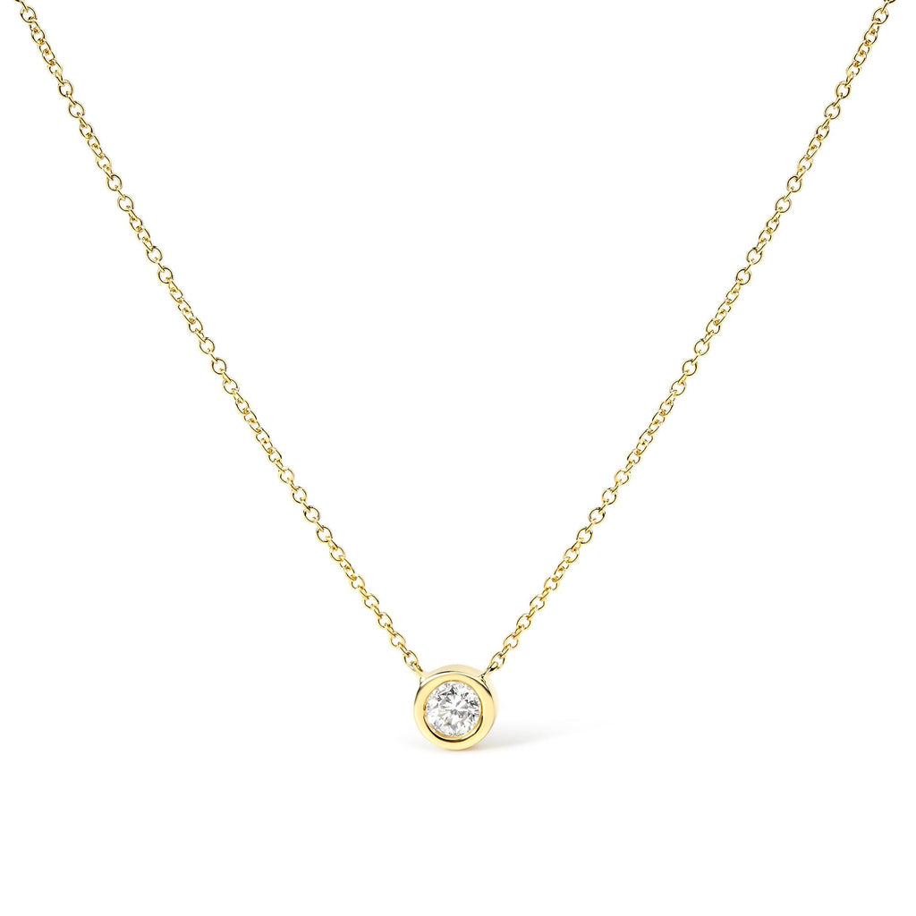 Collar con colgante solitario de oro de 10 quilates con diamantes redondos de talla brillante de 1/10 quilates y engaste moderno de bisel de 40 a 45 cm - Friggin Jewelry