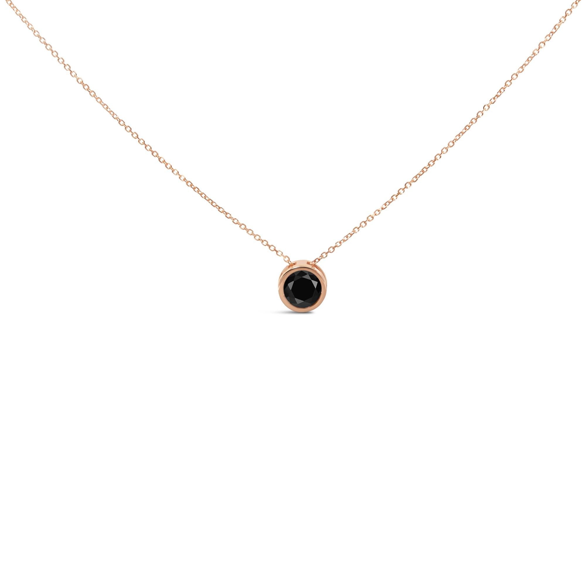 Collar con colgante solitario de diamante redondo negro engastado en bisel en oro rosa de 14 quilates (color negro, claridad I2-I3) - 45,7 cm - Friggin Jewelry