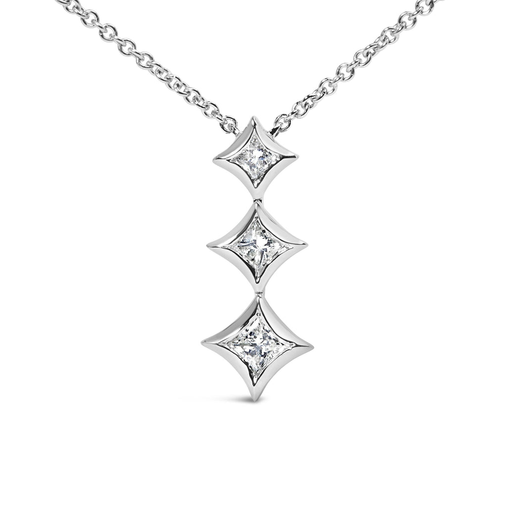 Collar con colgante de 45,7 cm en oro de 10 quilates con diamantes de talla princesa de 1/5 quilates y 3 piedras (color HI, claridad SI2-I1) - Friggin Jewelry