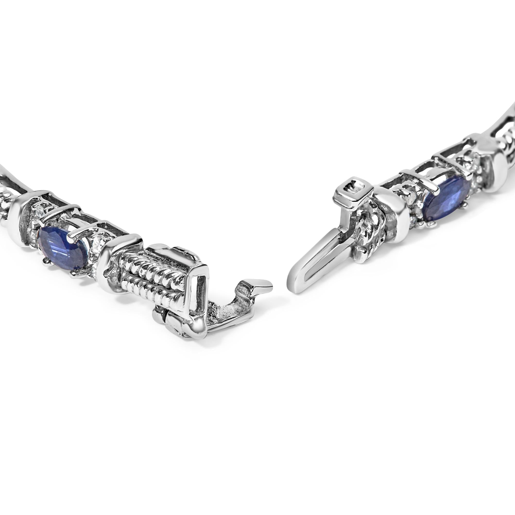 Bracciale intrecciato in oro bianco 14 carati con diamanti da 1/2 carati e zaffiri blu ovali (colore GH, purezza VS1-VS2) - 7 pollici - Friggin Jewelry