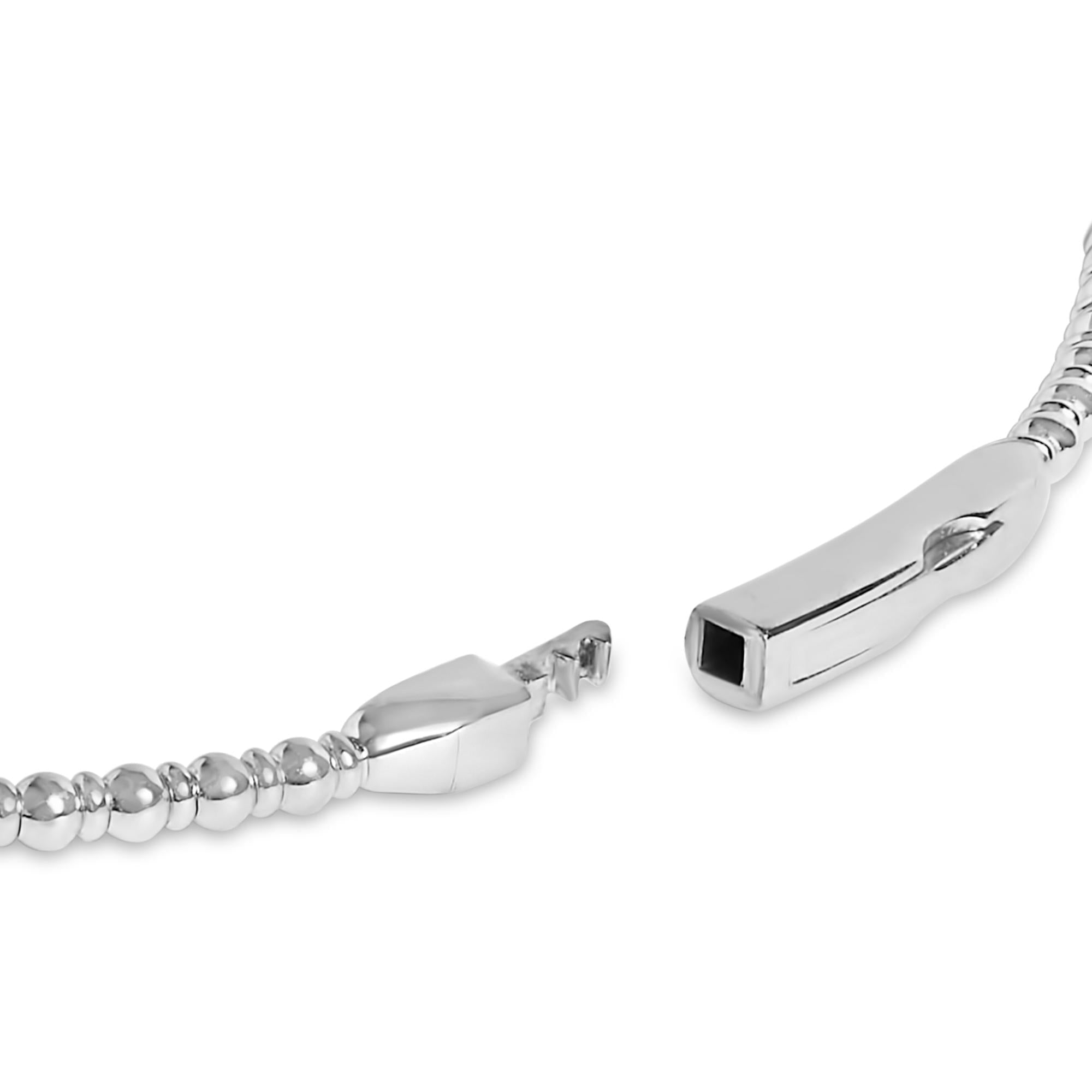 14K White Gold 1/2 Cttw Diamond Quatrefoil Clover Style Bangle Bracelet (G-H Color, SI1-SI2 Clarity) - 7.75 Inch - Friggin Jewelry