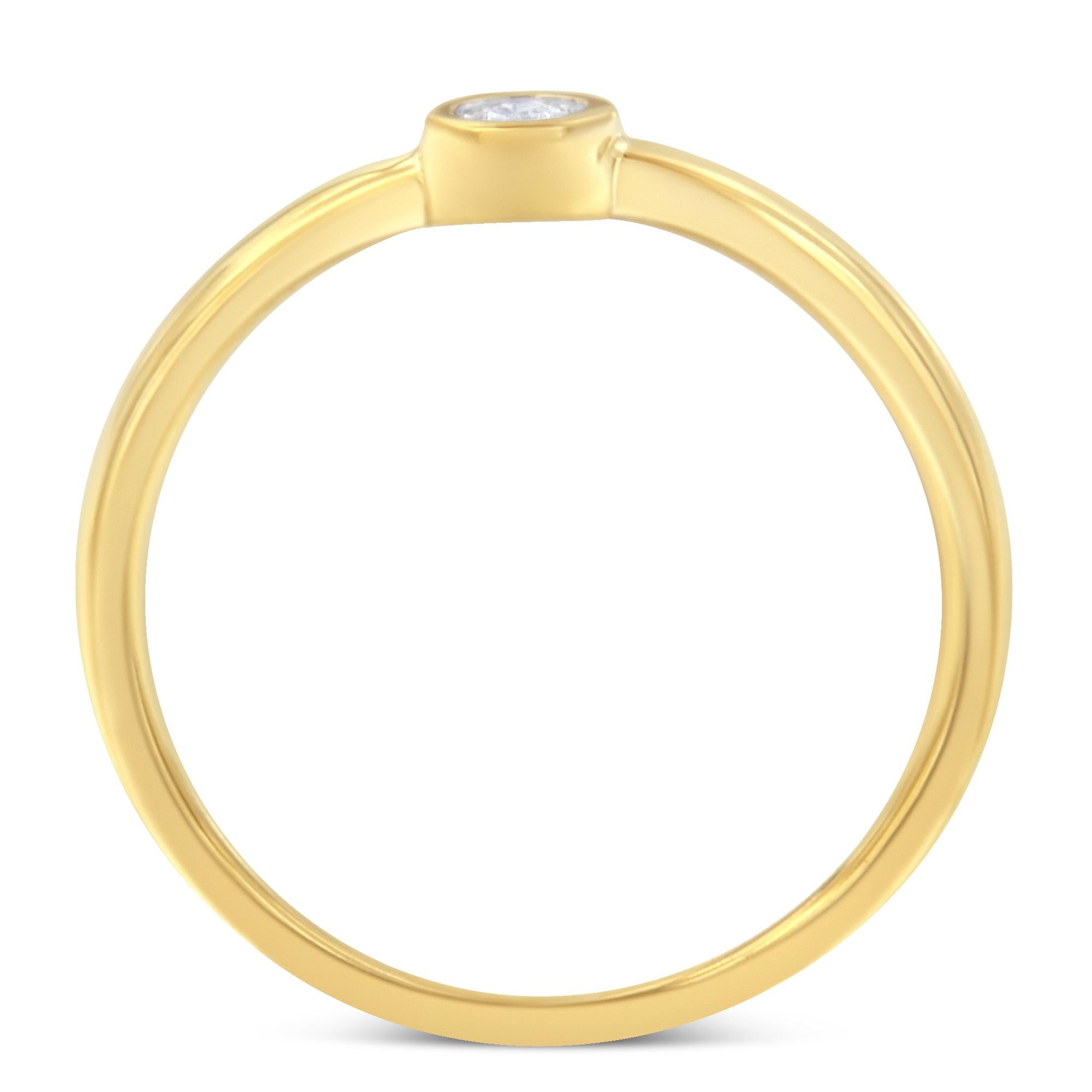 Anello in argento sterling 925 placcato oro giallo 14 carati con diamanti incastonati (1/20 ct, colore JK, purezza I1-I2) - Friggin Jewelry