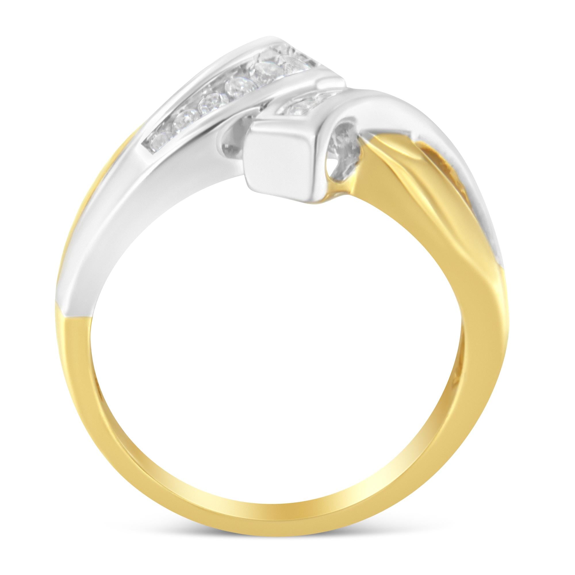 Anello bypass con diamanti incastonati a canale bicolore 10K (1/4 cttw, colore IJ, purezza I2) - Friggin Jewelry