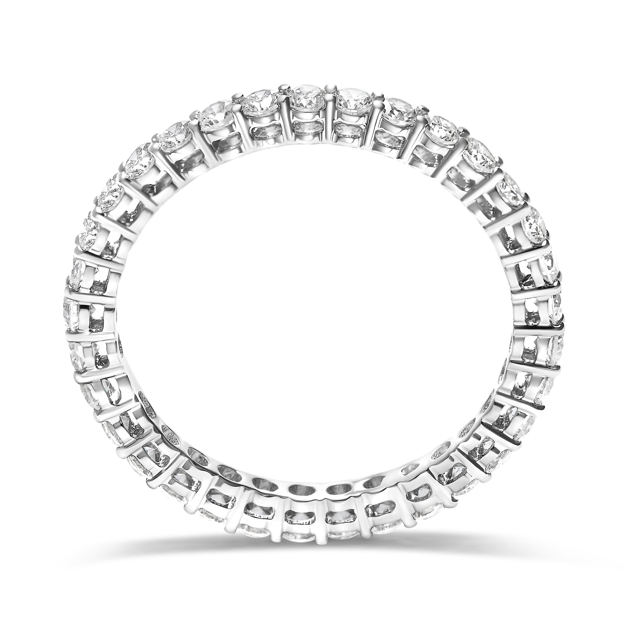 Anello dell'eternità in oro bianco 14 carati con diamanti coltivati ​​in laboratorio da 1,00 ct (colore FG, VS1-VS2) - Friggin Jewelry