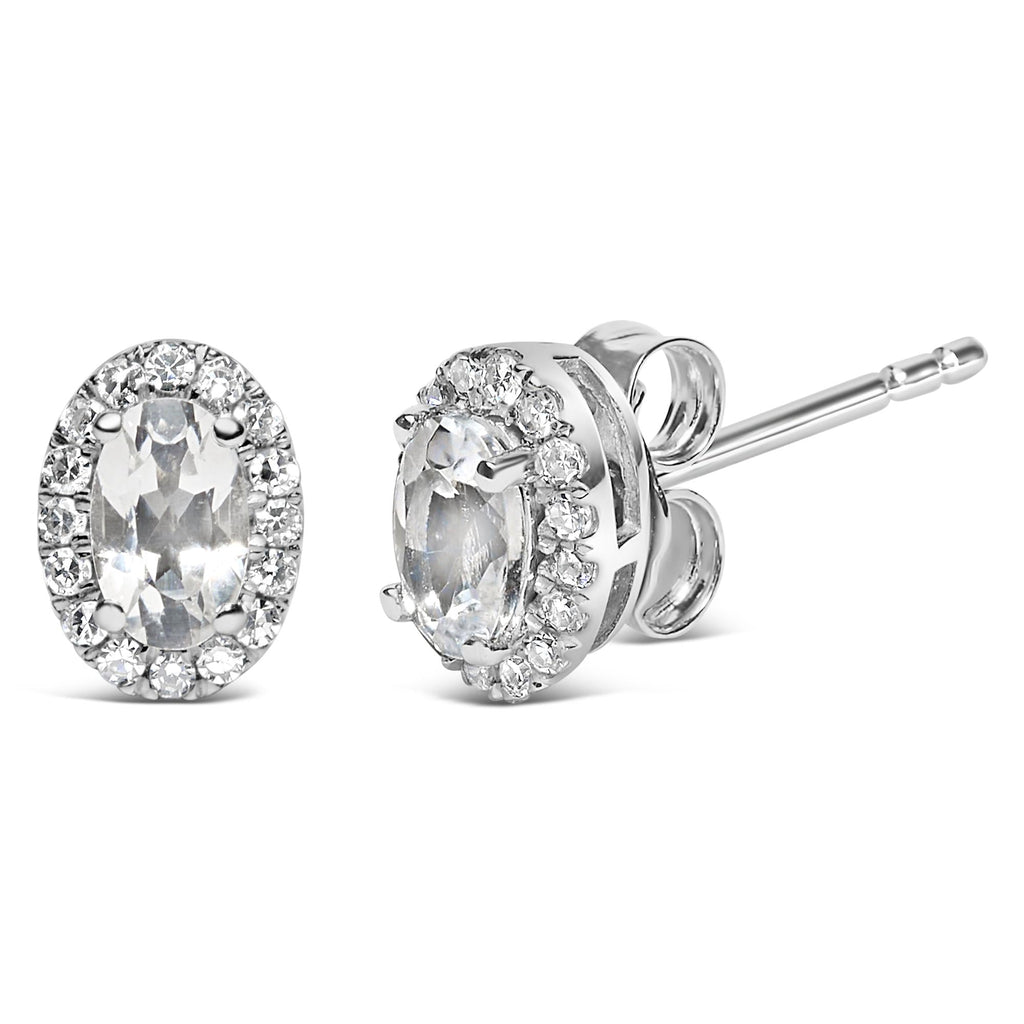 Orecchini a bottone con alone di diamanti e pietra portafortuna taglio ovale da 5x3 mm in oro bianco 10 carati (colore IJ, purezza I1-I2) - Friggin Jewelry