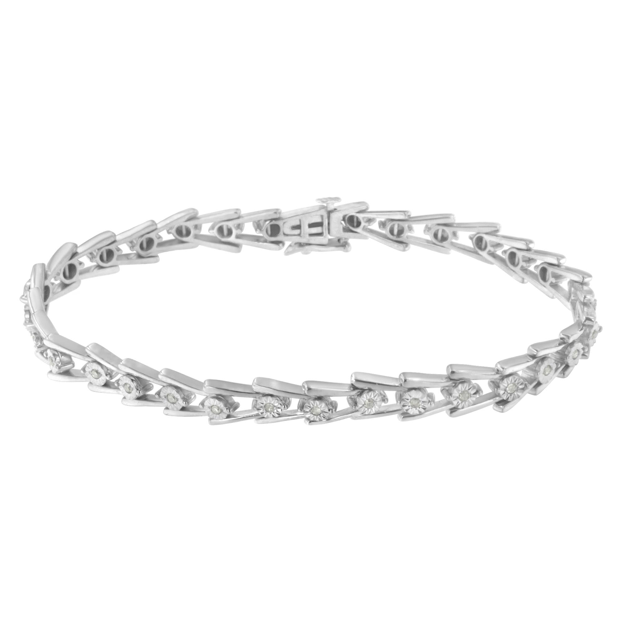 .925 Sterling Silver 1/4 cttw Miracle Set Diamond Sleek and Open "V"Bracelet (I-J Color, I3 Clarity) -7.5" - Friggin Jewelry