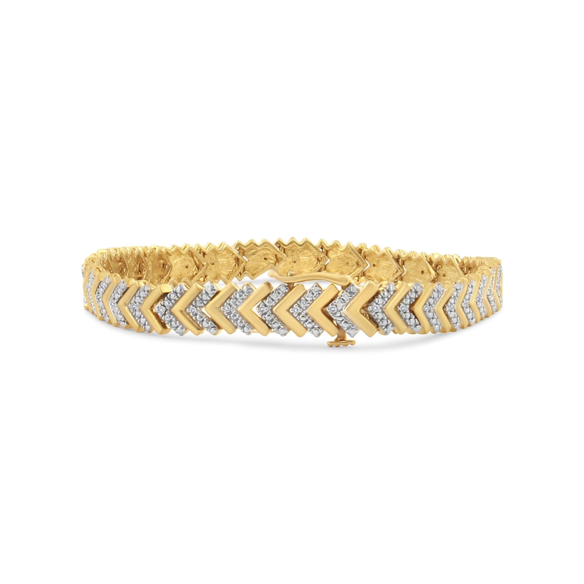 .925 Sterling Silver 1/6 Cttw Round-Cut Diamond Chevron Wave 7.25" Link Bracelet (I-J Color, I3 Clarity) - Friggin Jewelry