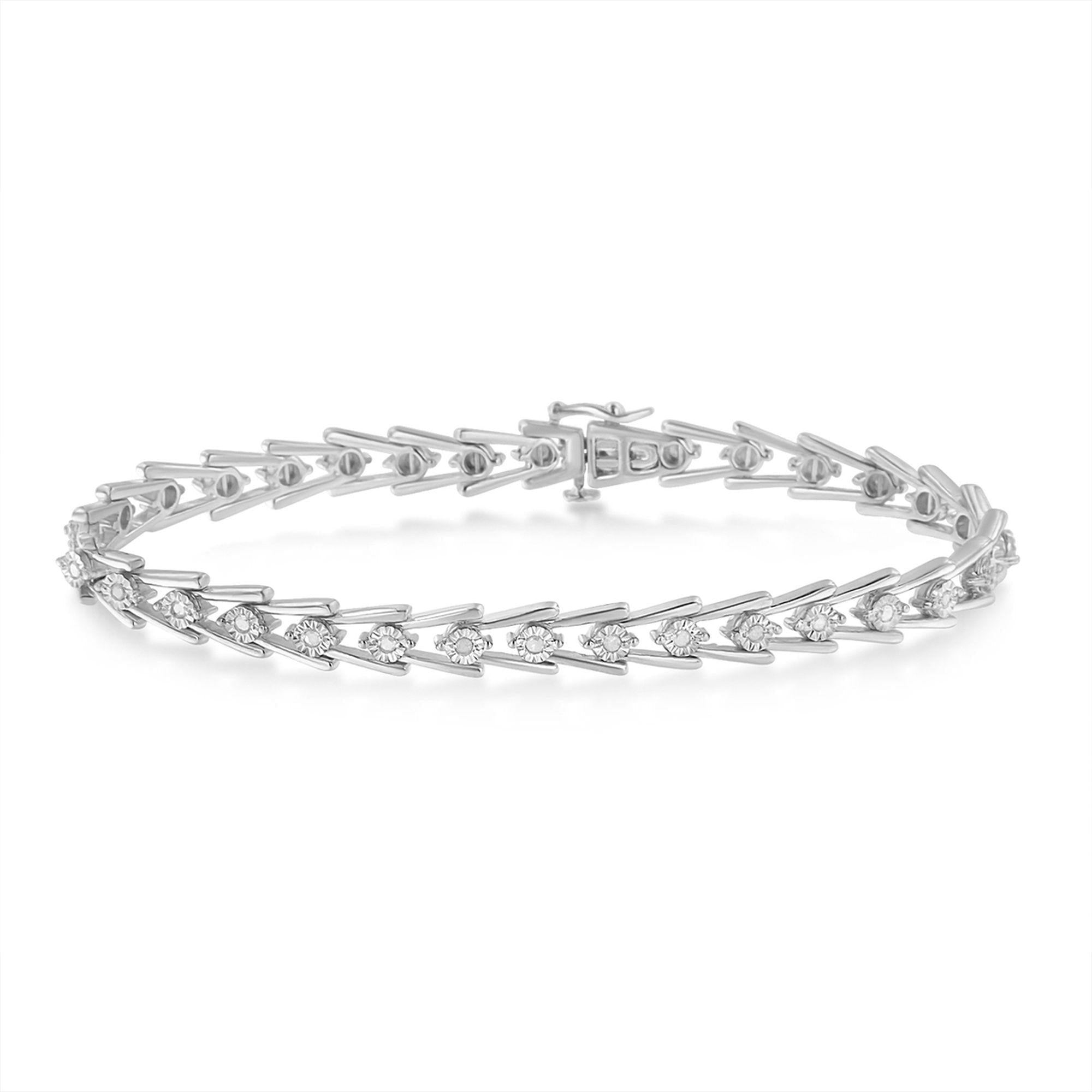 Pulsera de eslabones ondulados con diamantes en plata de ley (0,5 cts, color IJ, claridad I3) - Friggin Jewelry
