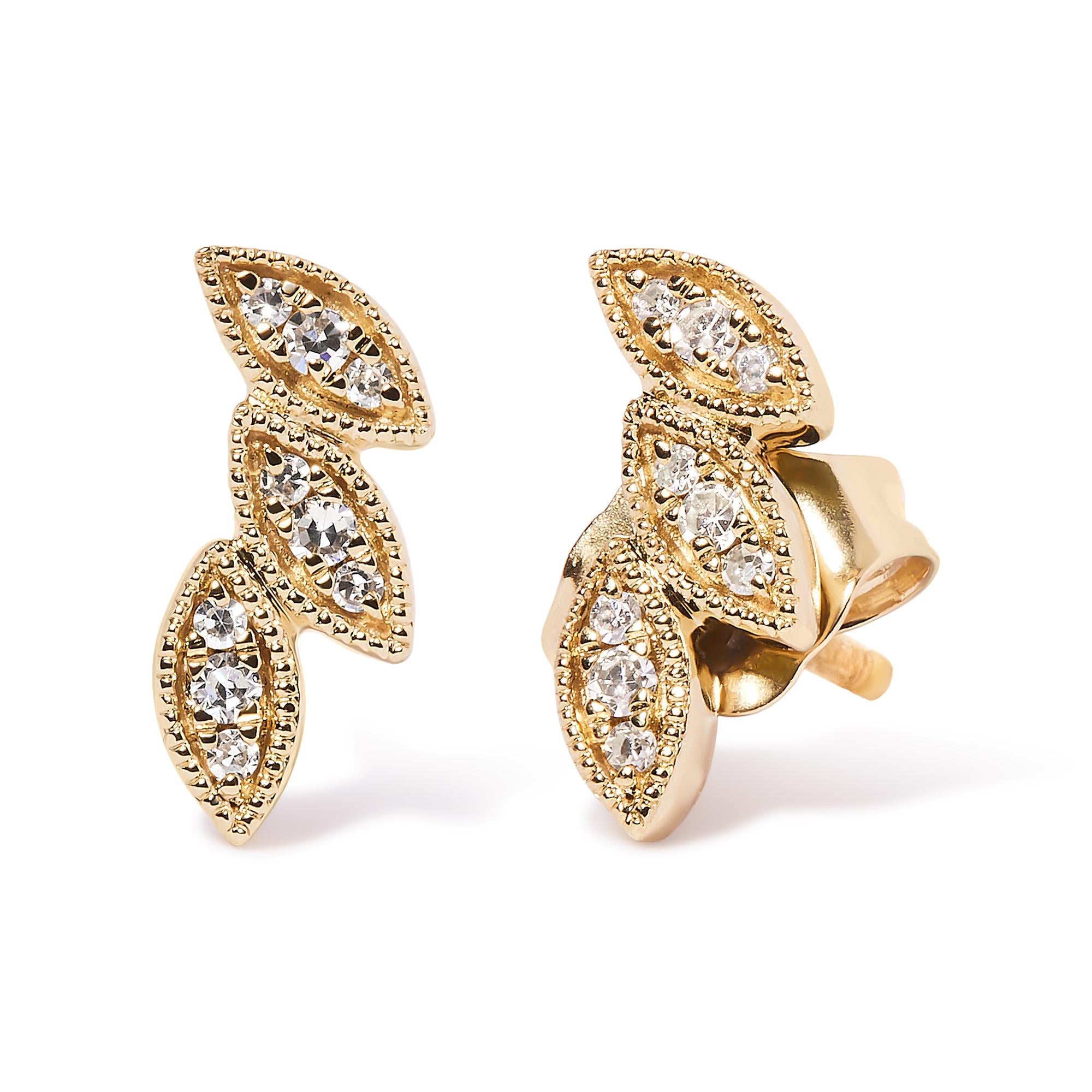 Aretes de oro amarillo de 10 quilates con triple hoja de diamantes de 1/10 quilates (color HI, claridad I1-I2) - Friggin Jewelry
