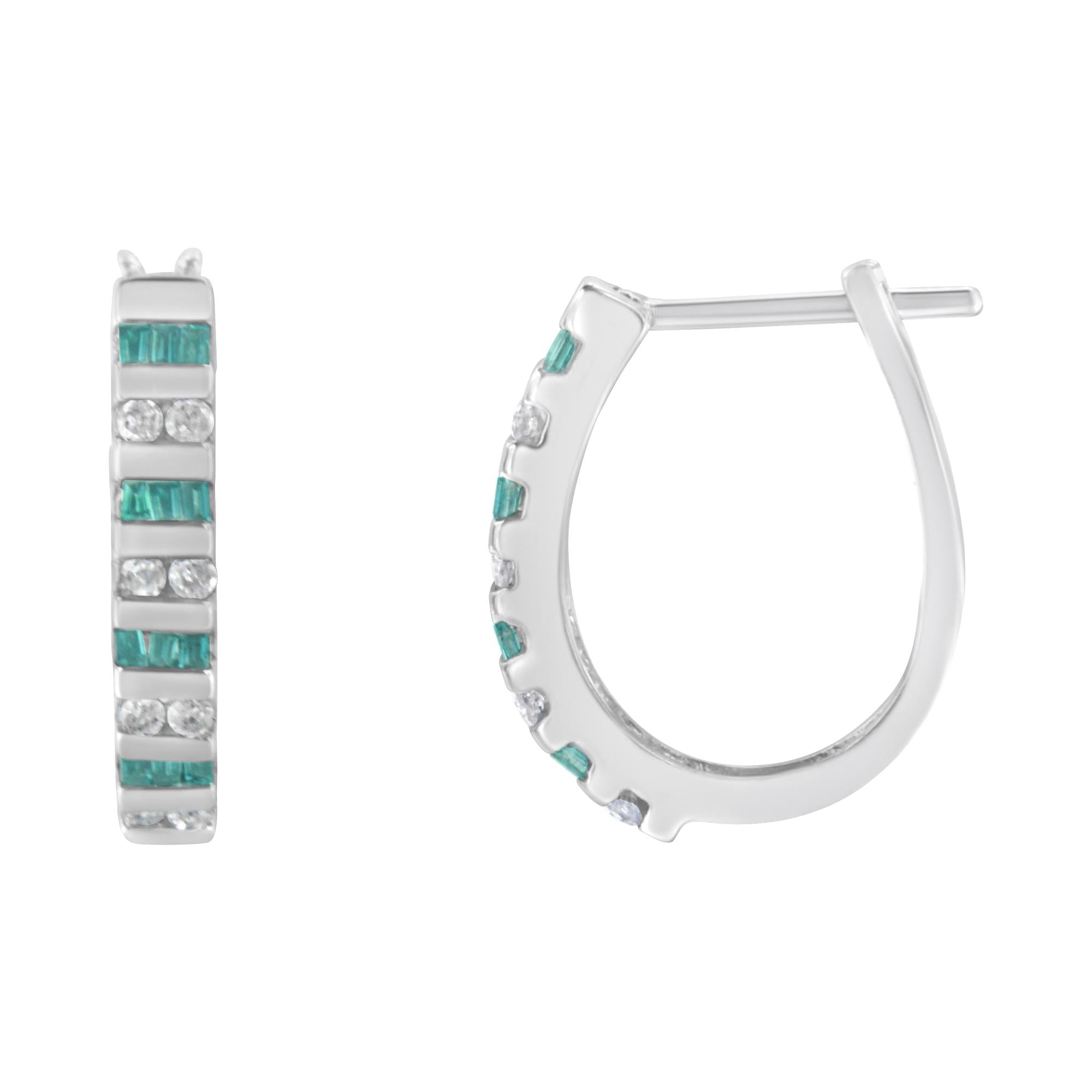 Orecchini a cerchio in oro bianco 10k con diamanti taglio baguette blu e rotondi (0,50 cttw, colore IJ, purezza I2-I3) - Friggin Jewelry