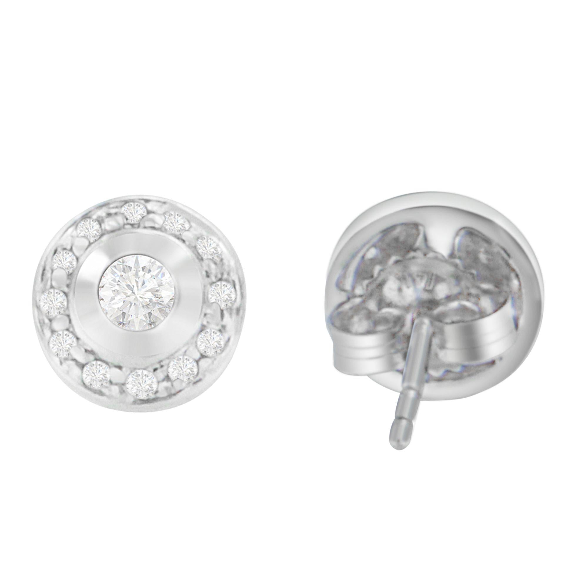 Pendientes de oro blanco de 14 quilates con diamantes de talla redonda de 1/3 ct (HI, SI2-I1) - Friggin Jewelry