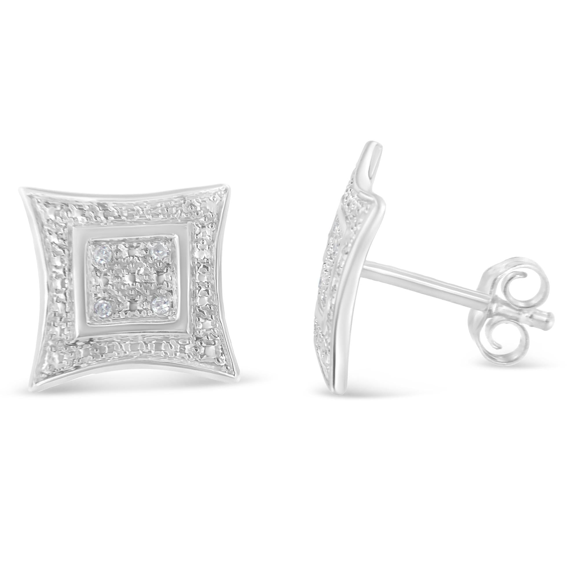 Pendientes de botón de plata de ley 925 con halo de estrella de cuatro puntas y detalles de diamantes (color HI, claridad I2-I3) - Friggin Jewelry