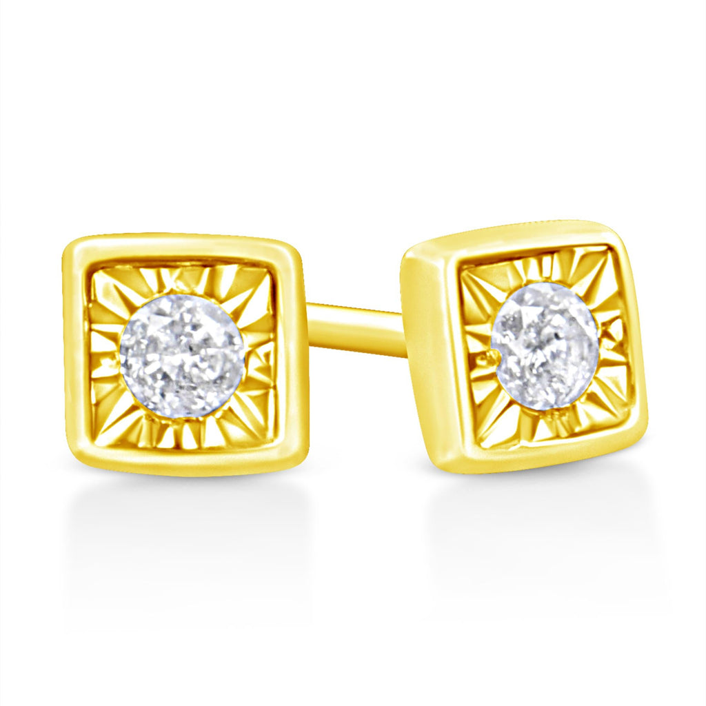 Aretes de plata de ley 925 bañados en oro amarillo de 10 quilates con diamantes engastados milagros de 1/10 quilates (formas a elegir) - Friggin Jewelry