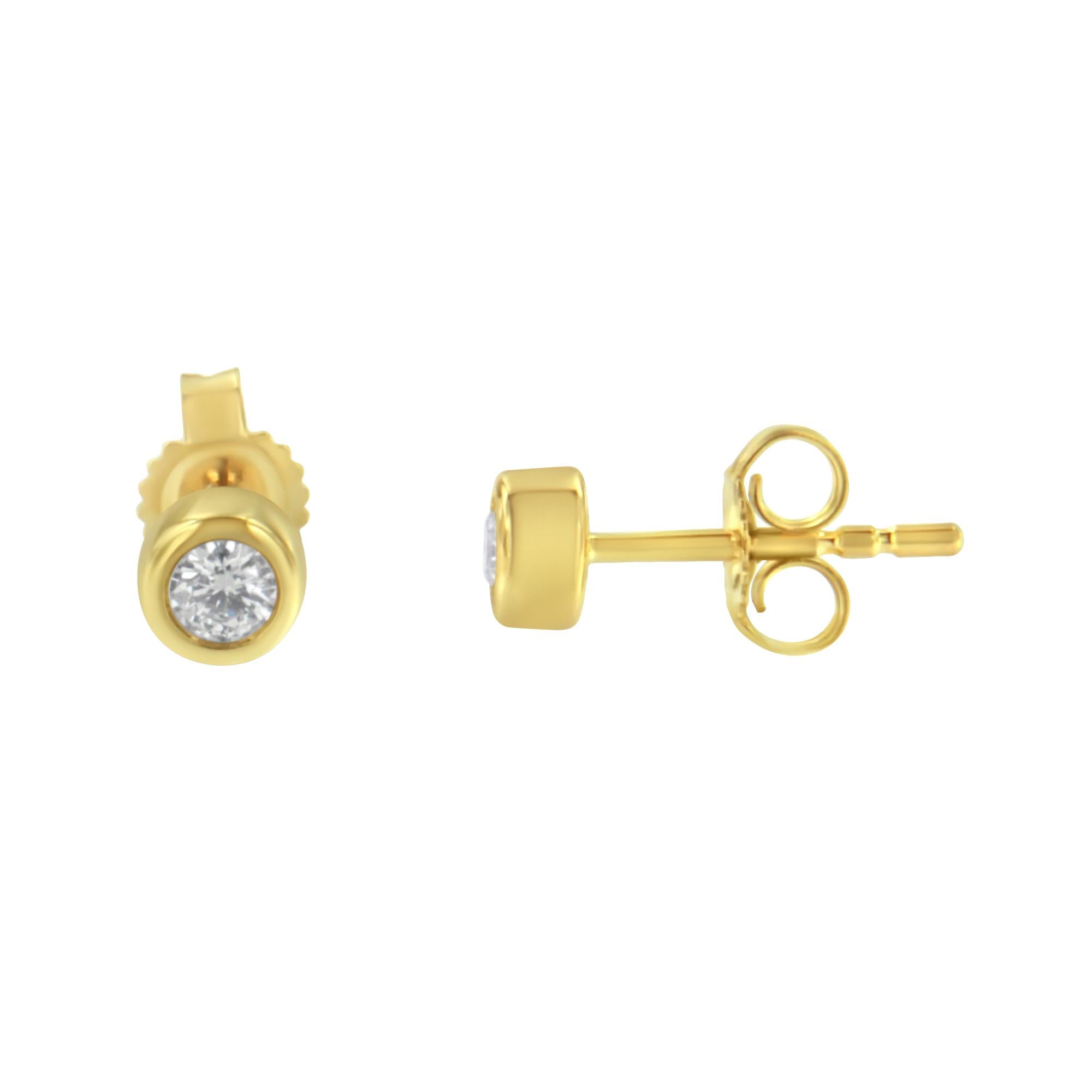 10K Gold 0.15 Cttw Round Brilliant-Cut Near Colorless Diamond Bezel-Set Stud Earrings (H-I Color, I1-I2 Clarity) - Friggin Jewelry