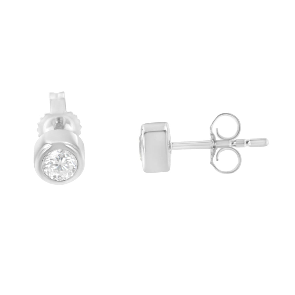 10K Gold 0.30 Cttw Round Brilliant-Cut Near Colorless Diamond Bezel-Set Stud Earrings (H-I Color, I1-I2 Clarity) - Friggin Jewelry
