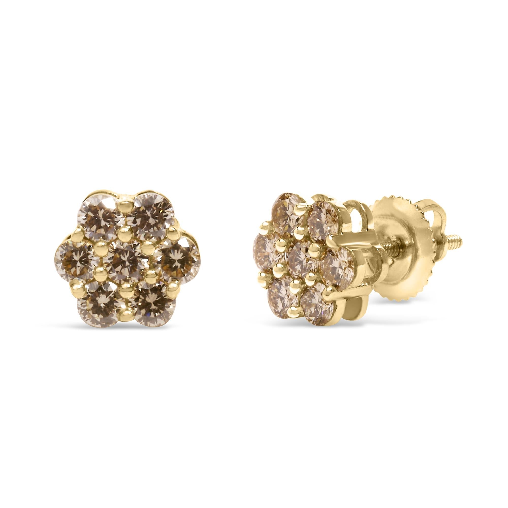 Orecchini a bottone floreali in oro giallo 14 carati con diamanti da 1,0 ct (colore JK, purezza VS2-SI1) - Friggin Jewelry