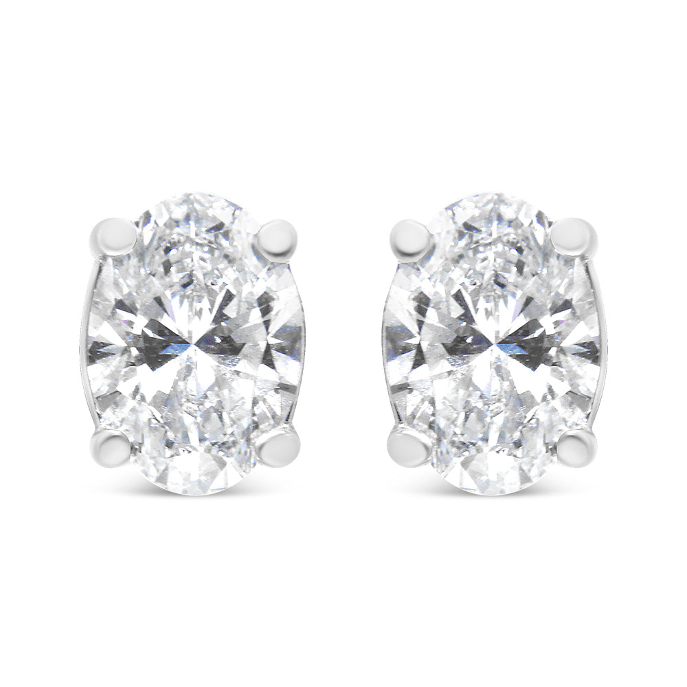 Aretes de oro blanco de 14 quilates con diamantes solitarios ovalados cultivados en laboratorio (color FG, claridad VS2-SI1) - Friggin Jewelry