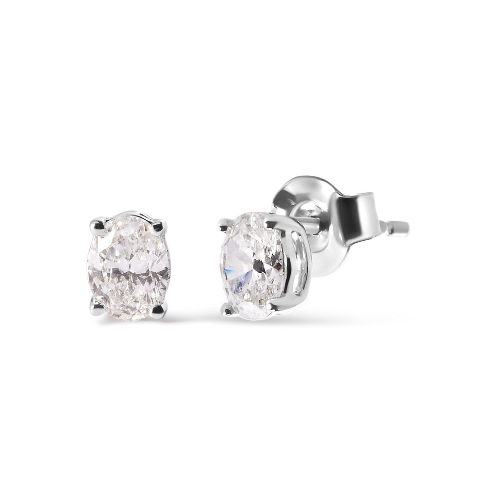 Aretes solitarios de oro blanco de 14 quilates con diamantes ovalados cultivados en laboratorio (color FG, claridad VS1-VS2) - Friggin Jewelry