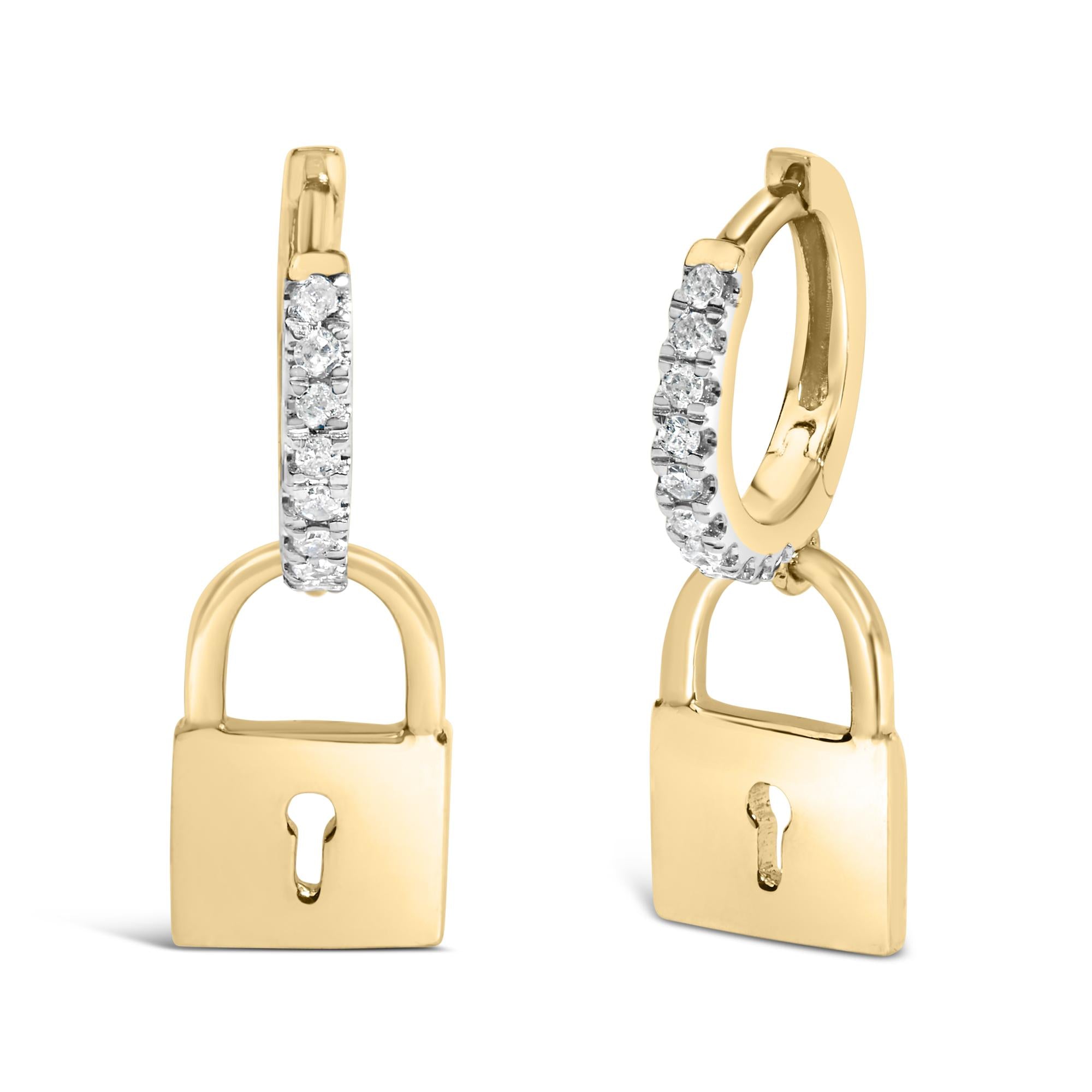 Aros de plata de ley 925 bañados en oro amarillo de 14 quilates con cierre de diamante de 1/6 quilates (color IJ, claridad I3) - Friggin Jewelry