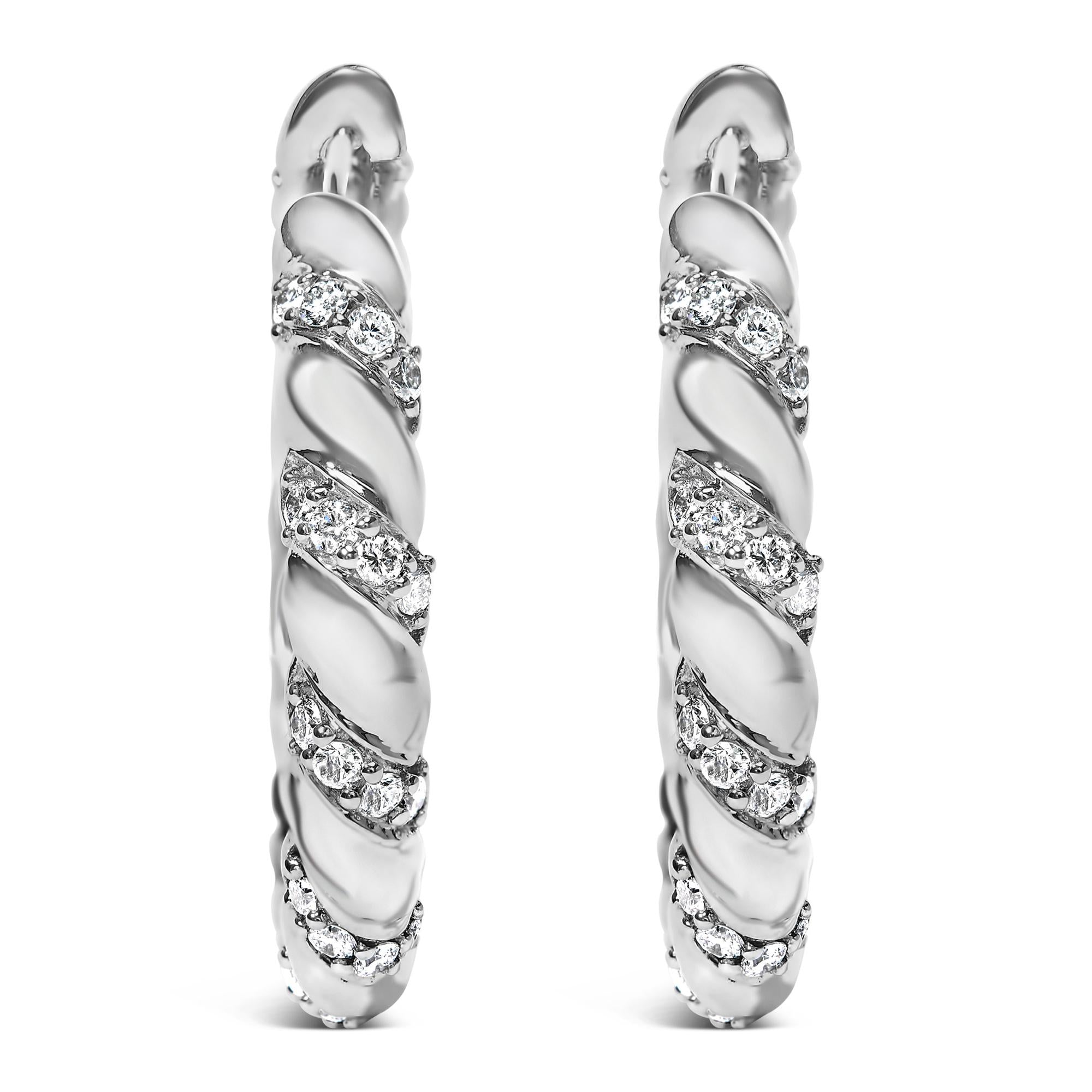 Orecchini a cerchio da 1 pollice con design a spirale in oro bianco 14 carati da 1 1/5 carati con diamanti coltivati ​​in laboratorio (colore FG, purezza VS1-VS2) - Friggin Jewelry