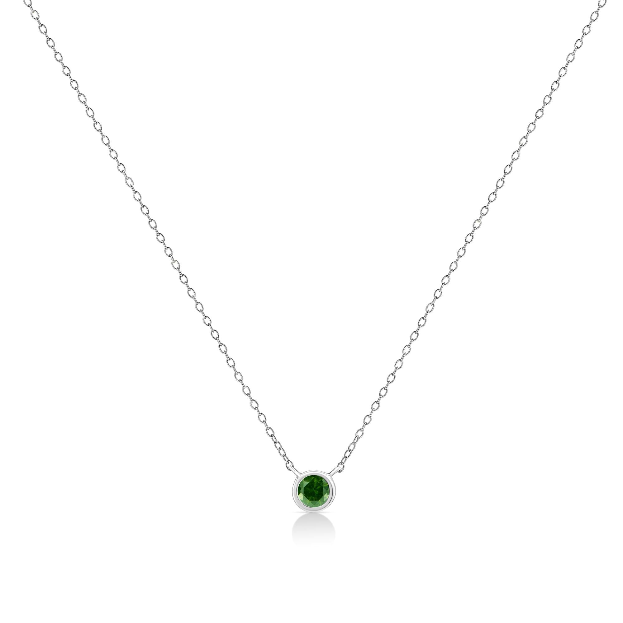 Collar con colgante ajustable solitario de 40,6 a 45,7 cm en plata de ley 925 con diamantes de colores de 1/10 ct y engaste en bisel (color realzado, claridad I1-I2) - Friggin Jewelry